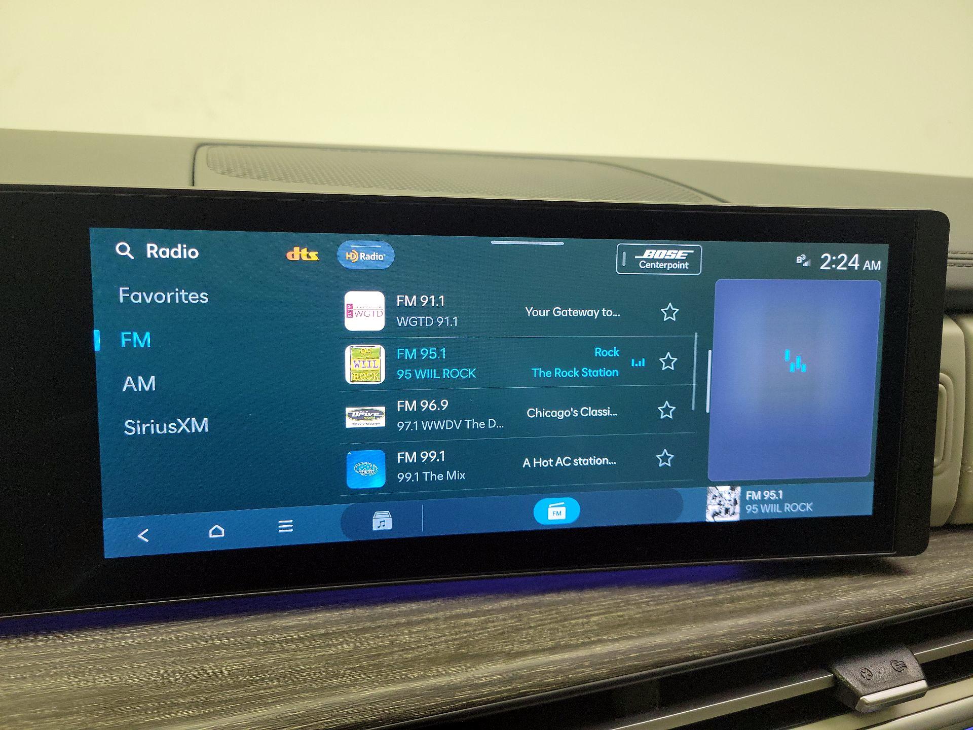 Thumbnail: 2024 Hyundai Santa Fe - 16