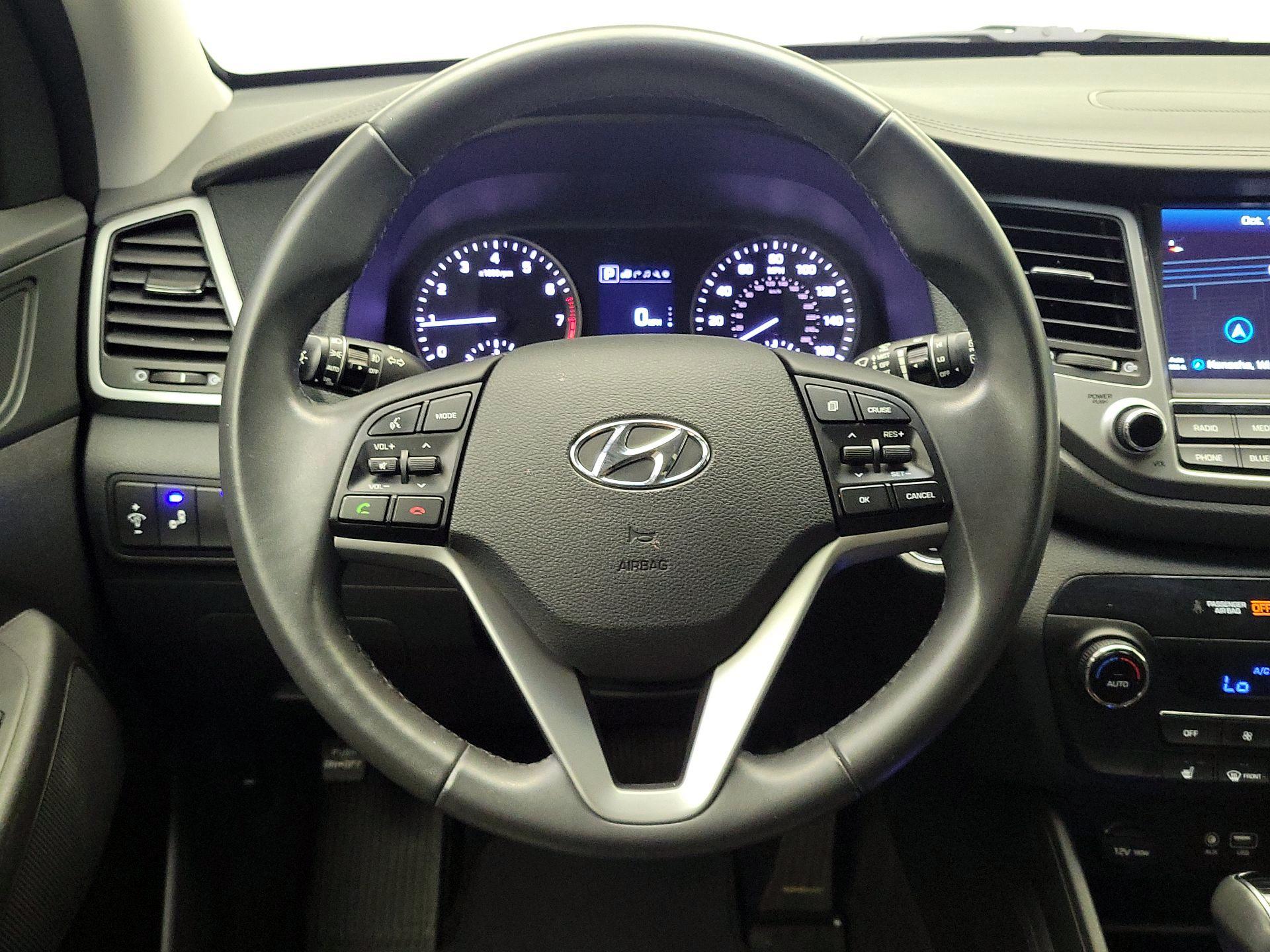 Thumbnail: 2017 Hyundai Tucson - 10