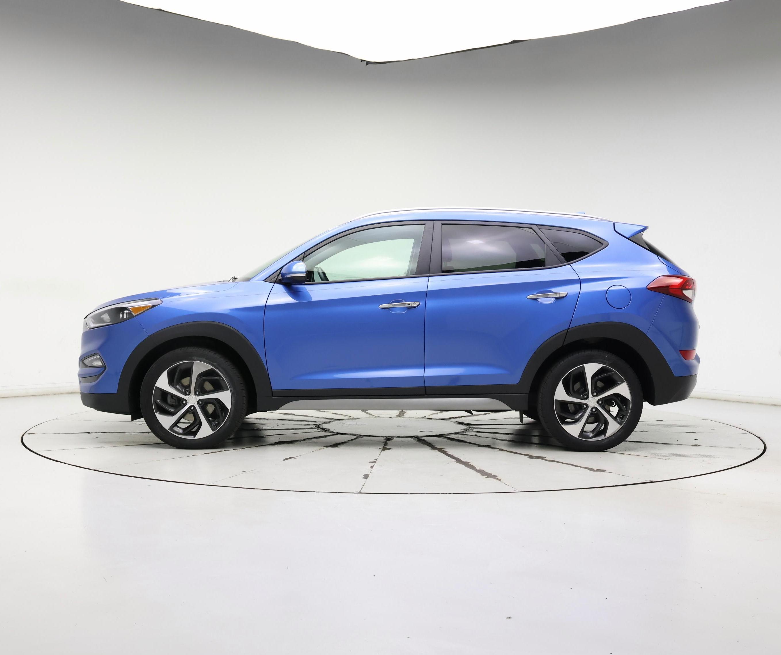 Thumbnail: 2017 Hyundai Tucson - 3