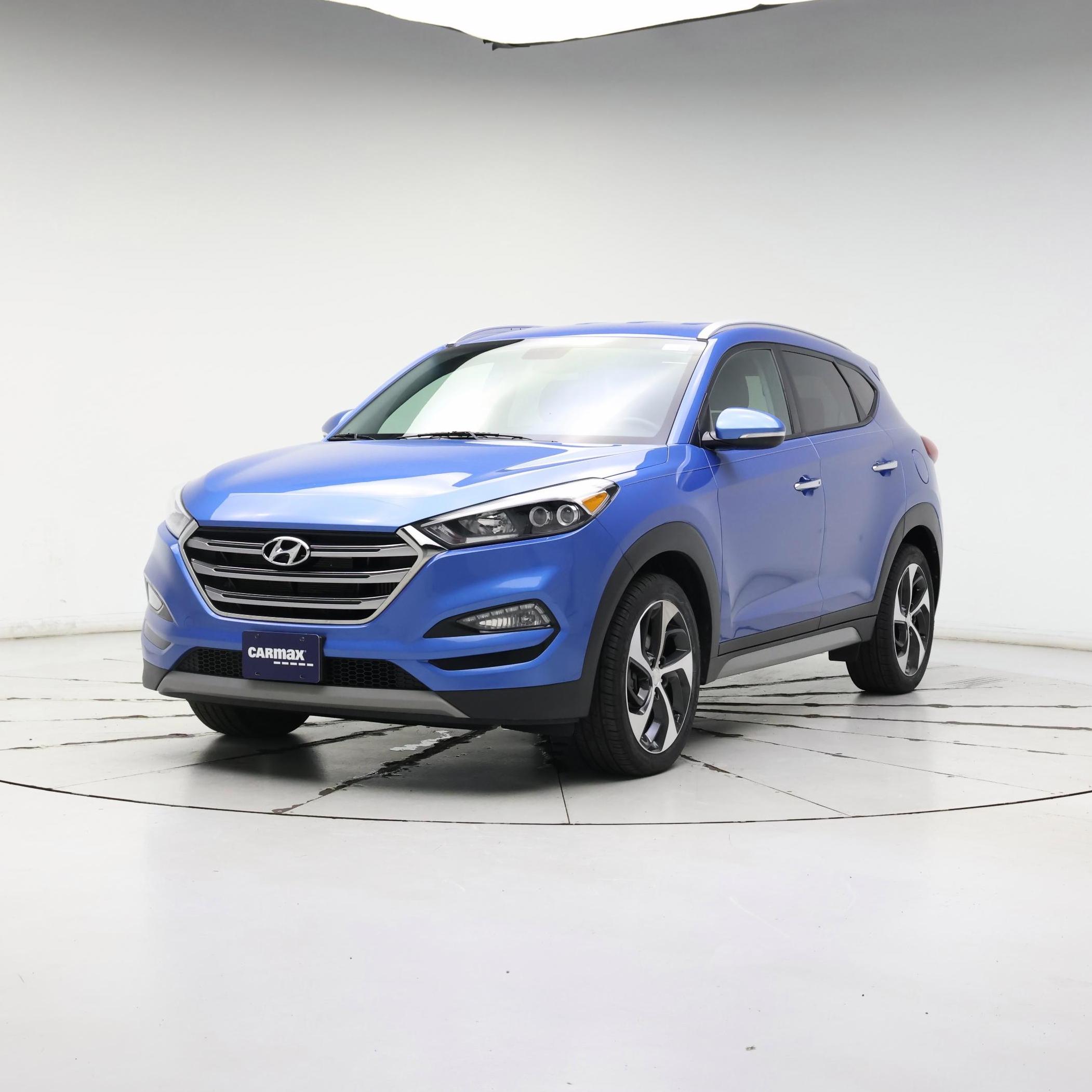 Thumbnail: 2017 Hyundai Tucson - 4