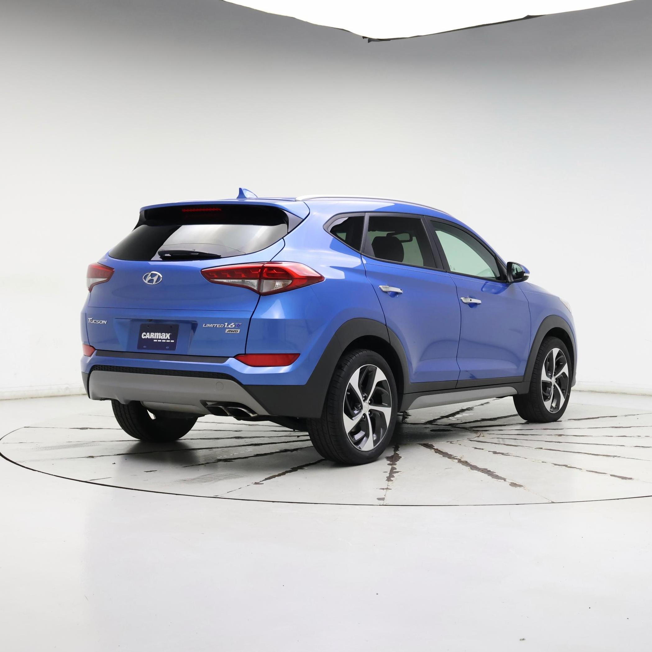 Thumbnail: 2017 Hyundai Tucson - 8