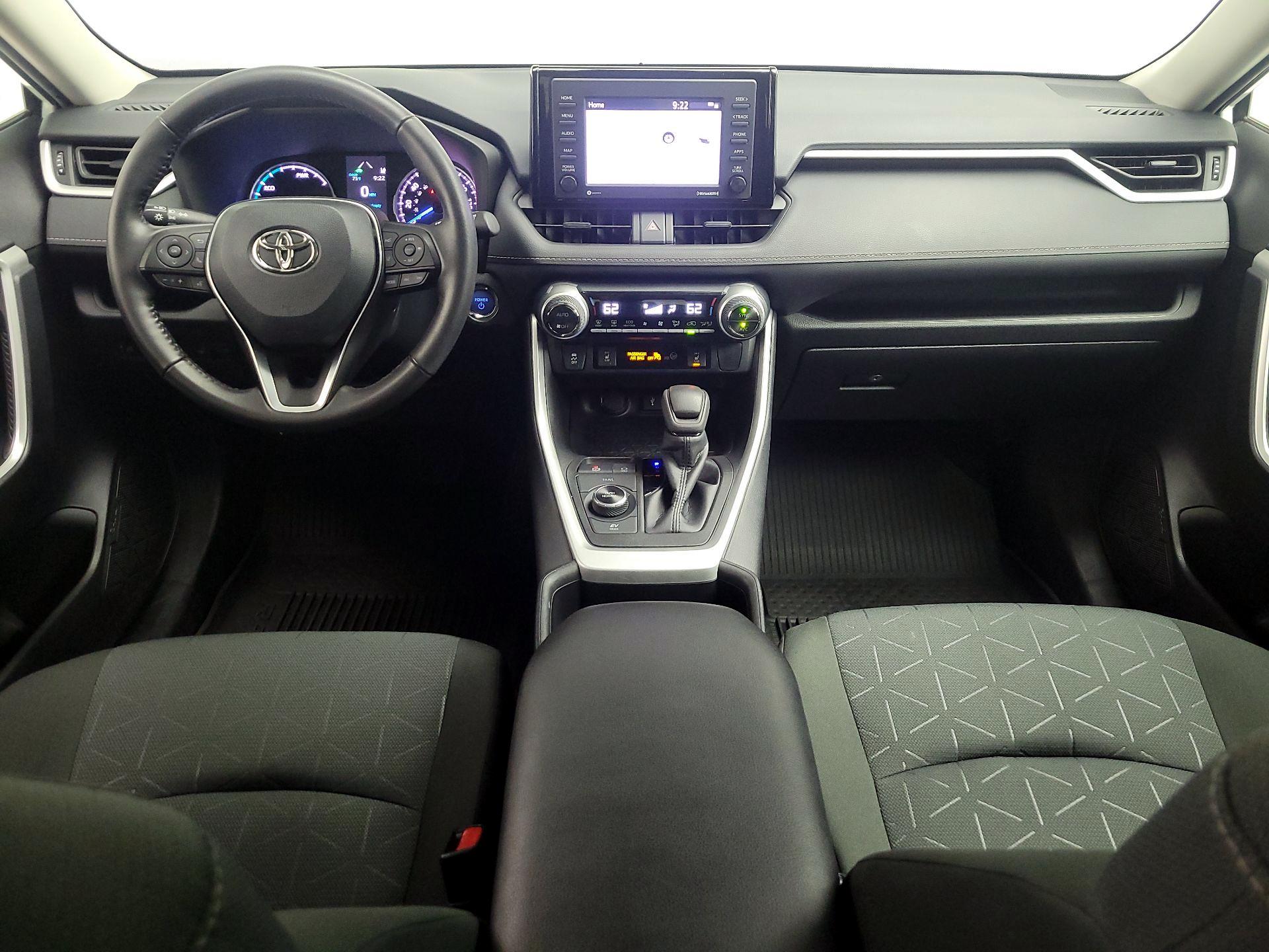 Thumbnail: 2022 Toyota RAV4 - 9