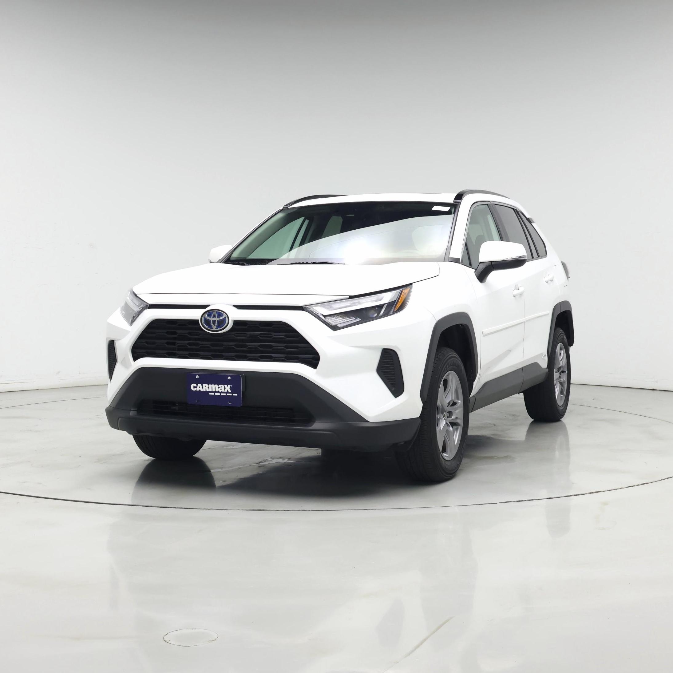 Thumbnail: 2022 Toyota RAV4 - 4