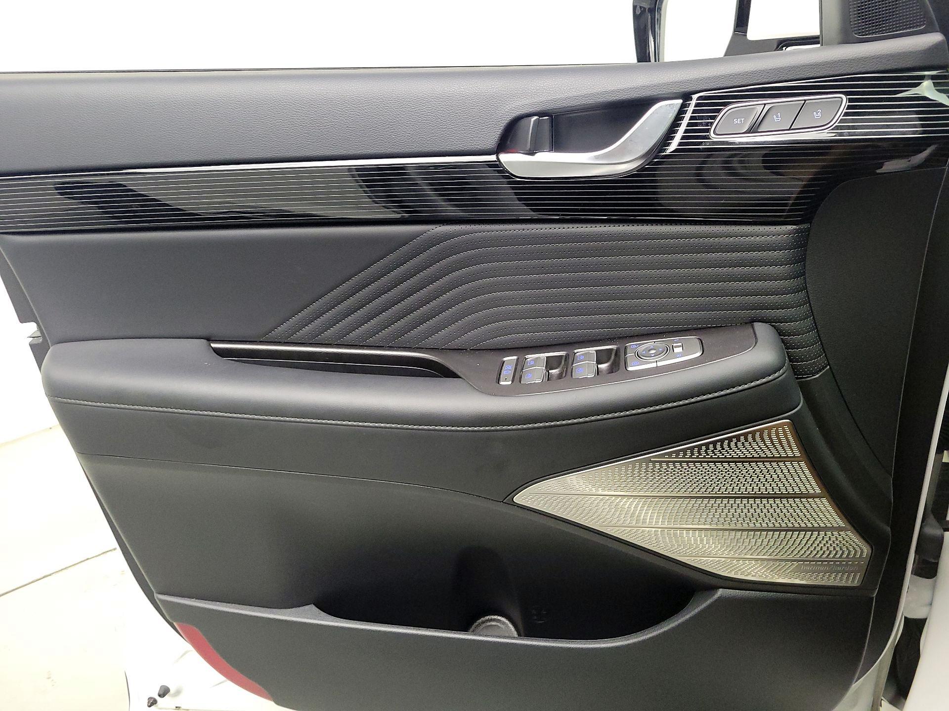 Thumbnail: 2025 Hyundai Palisade - 12