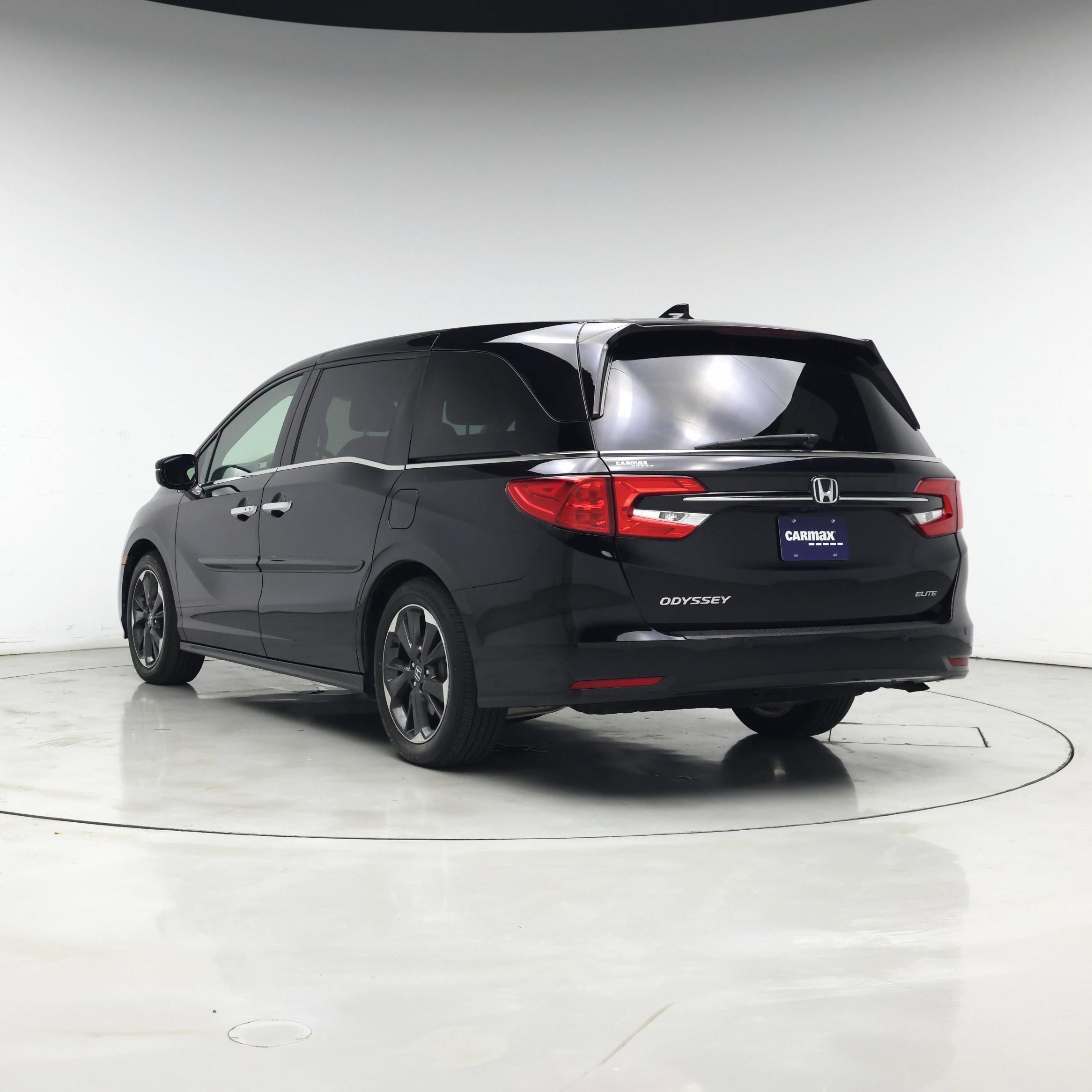 Thumbnail: 2023 Honda Odyssey - 2
