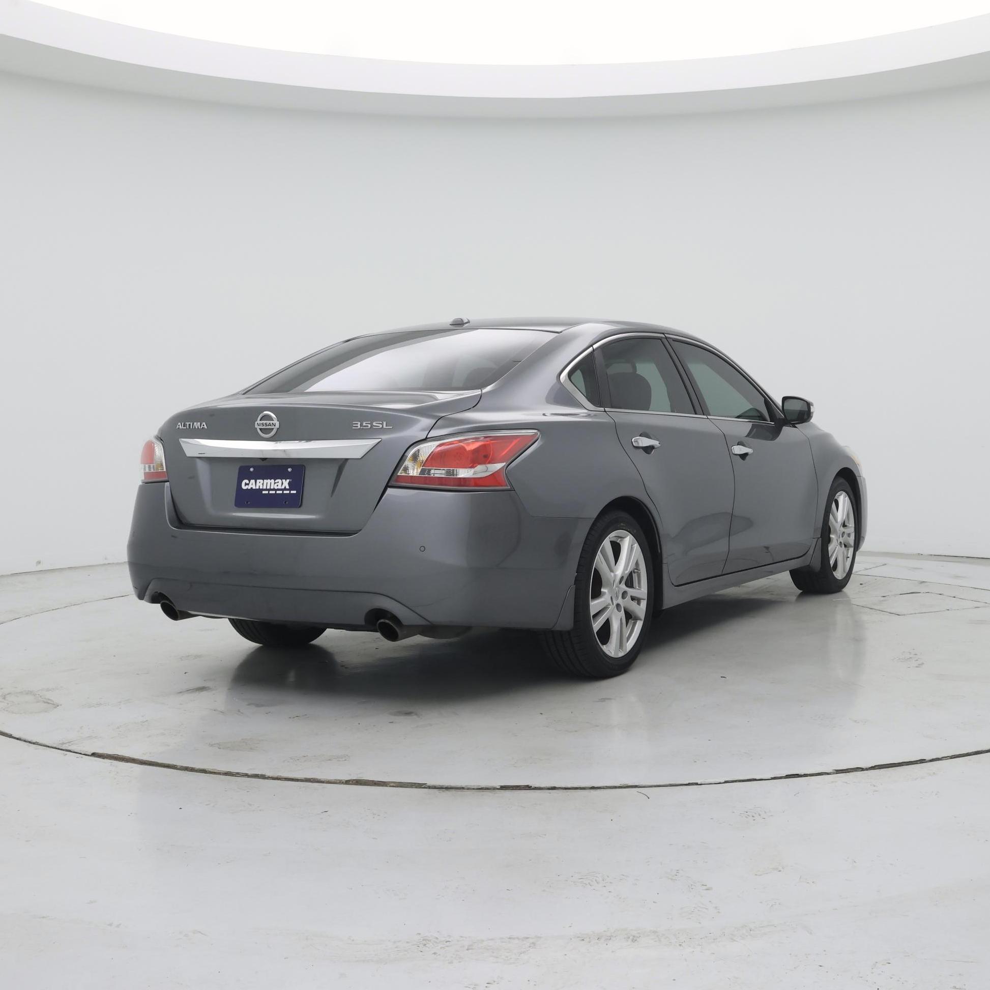 Thumbnail: 2015 Nissan Altima - 8