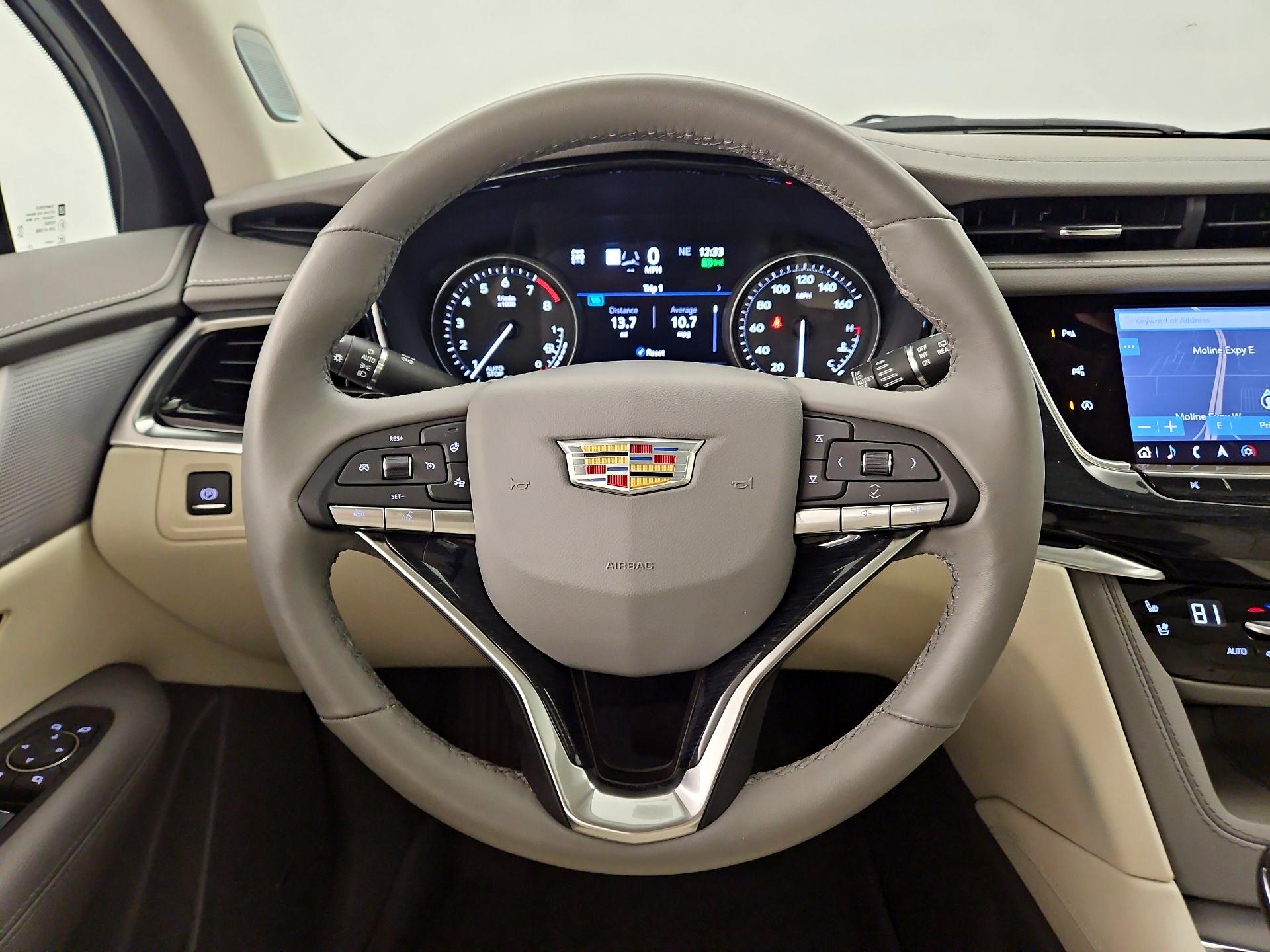 Thumbnail: 2024 Cadillac XT6 - 10