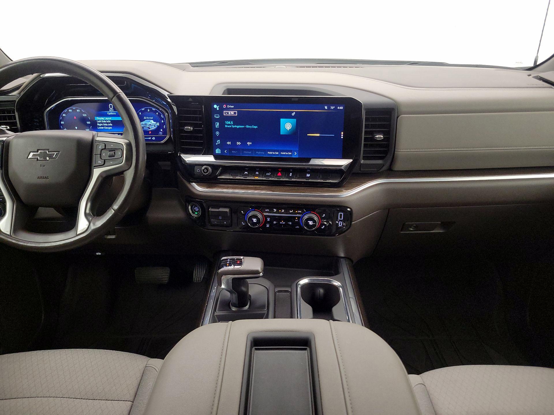 Thumbnail: 2022 Chevrolet Silverado 1500 - 9