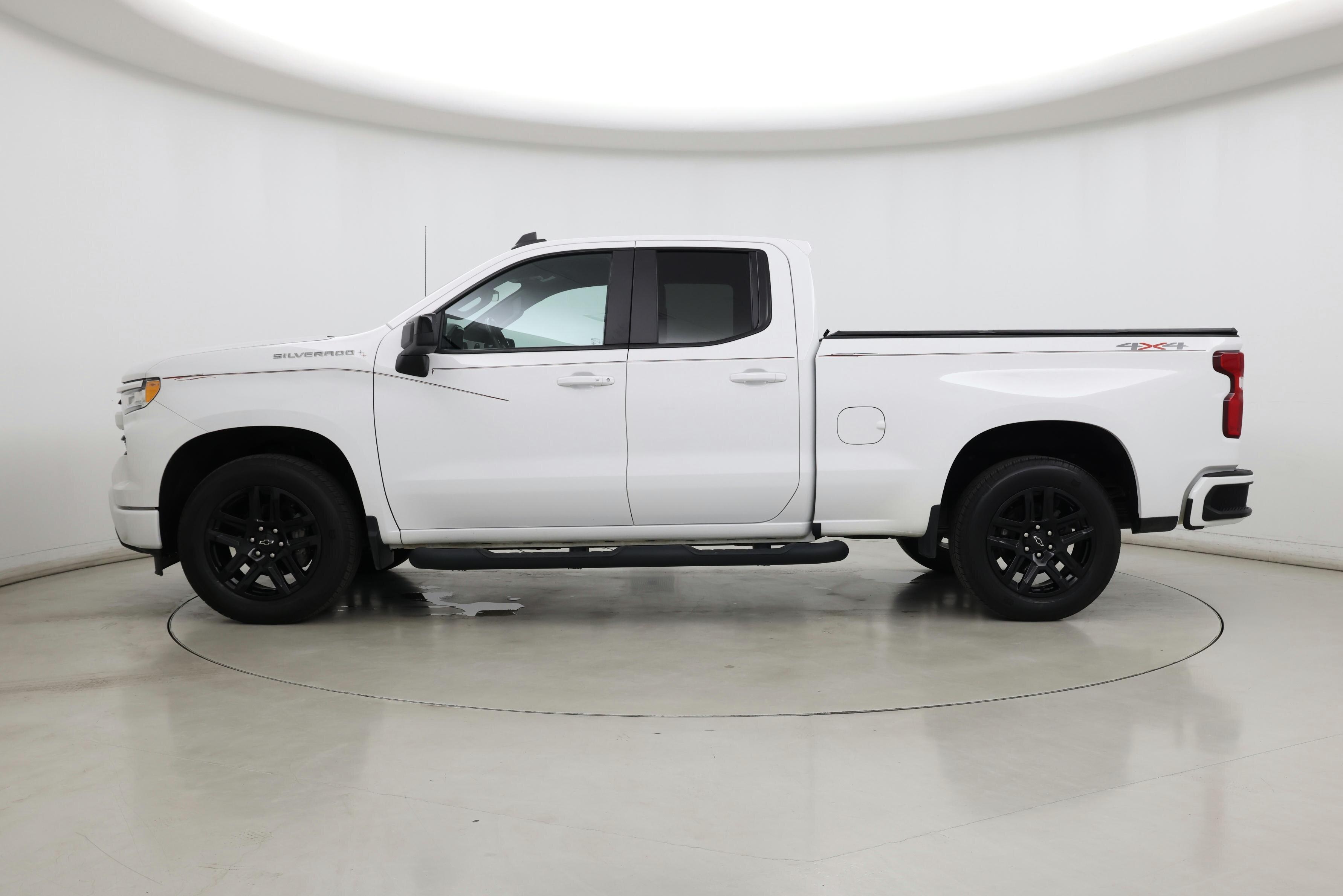 Thumbnail: 2022 Chevrolet Silverado 1500 - 3
