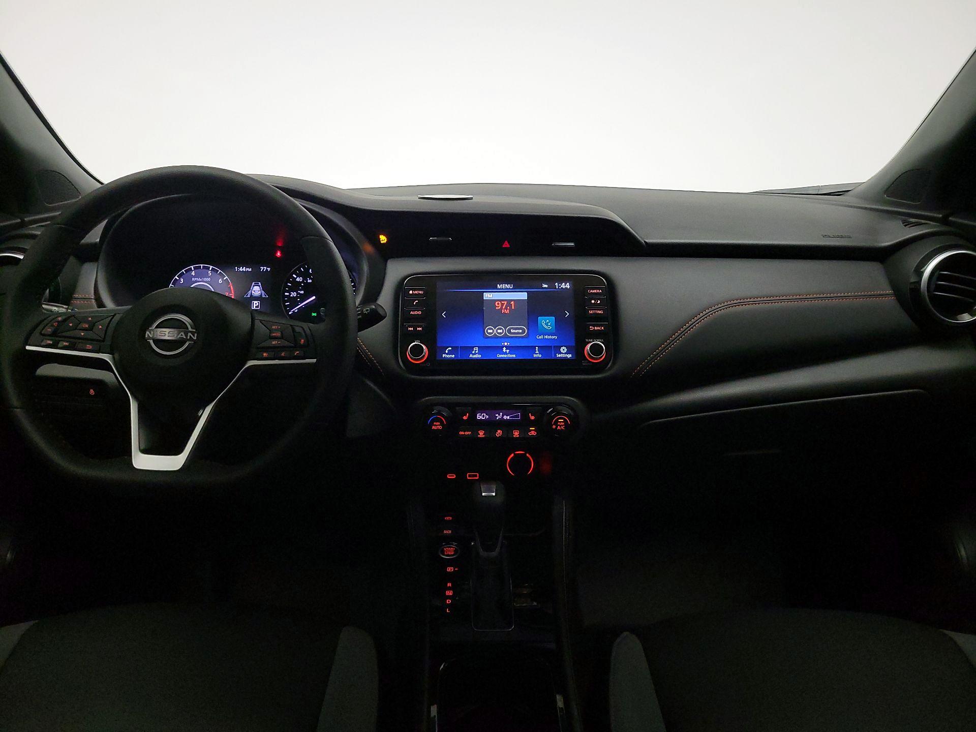 Thumbnail: 2024 Nissan Kicks - 9