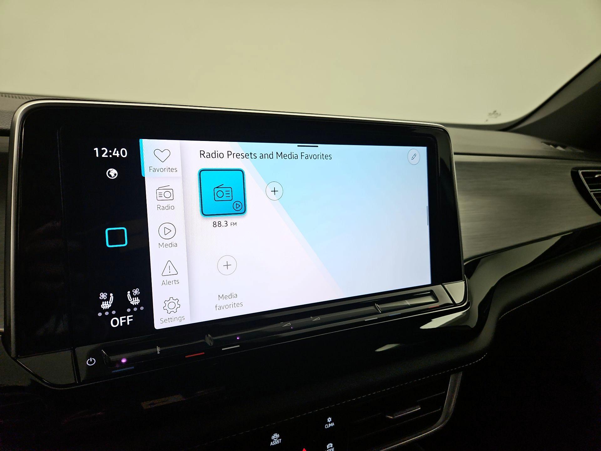 Thumbnail: 2025 Volkswagen Atlas - 15