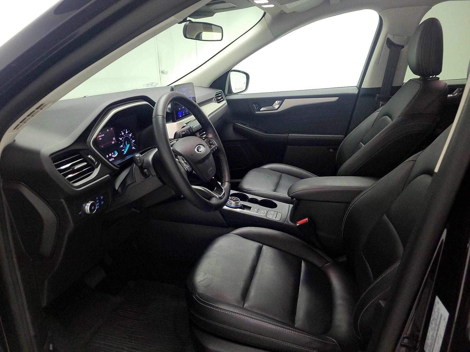 Thumbnail: 2021 Ford Escape - 11