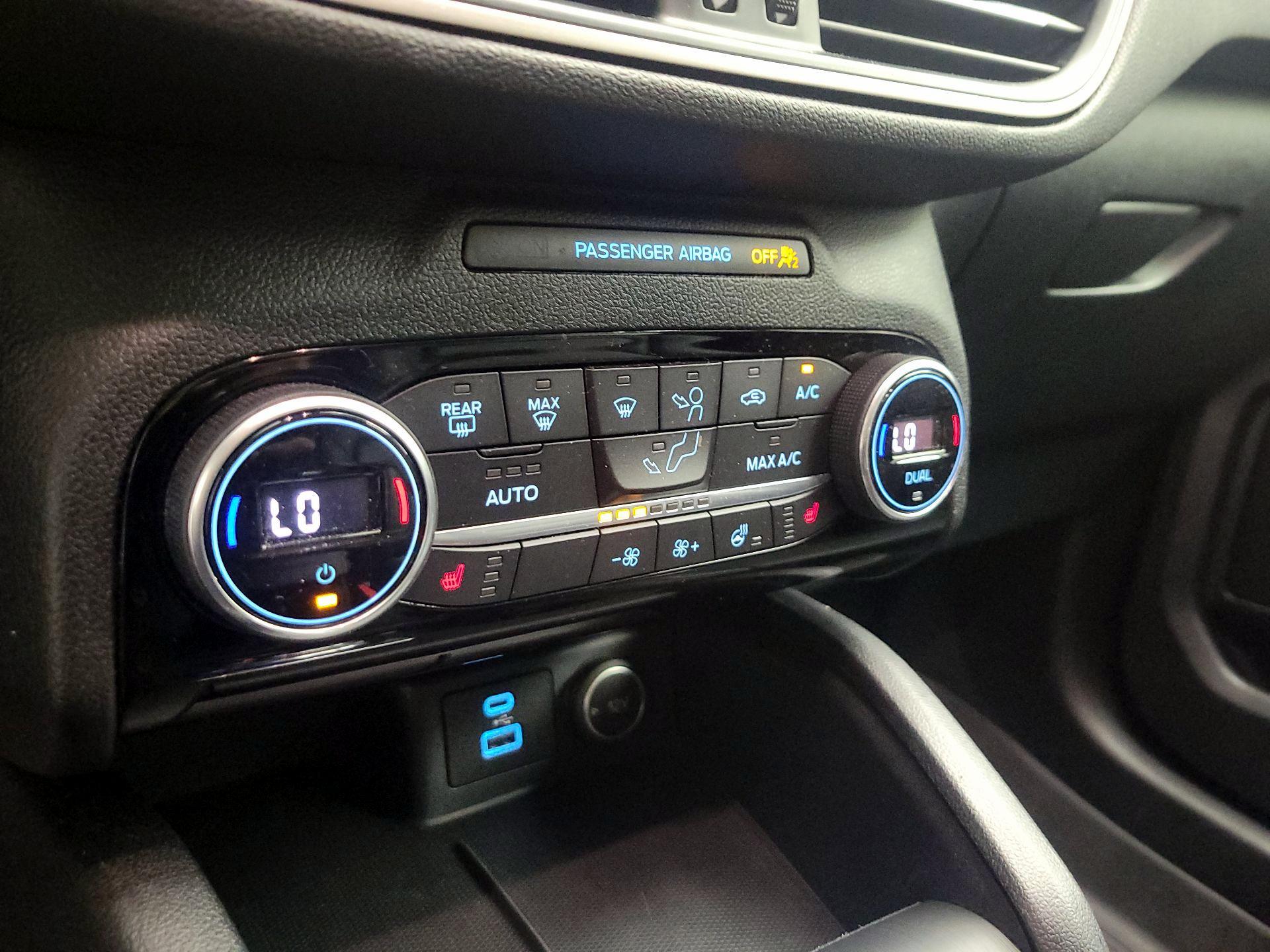 Thumbnail: 2021 Ford Escape - 15