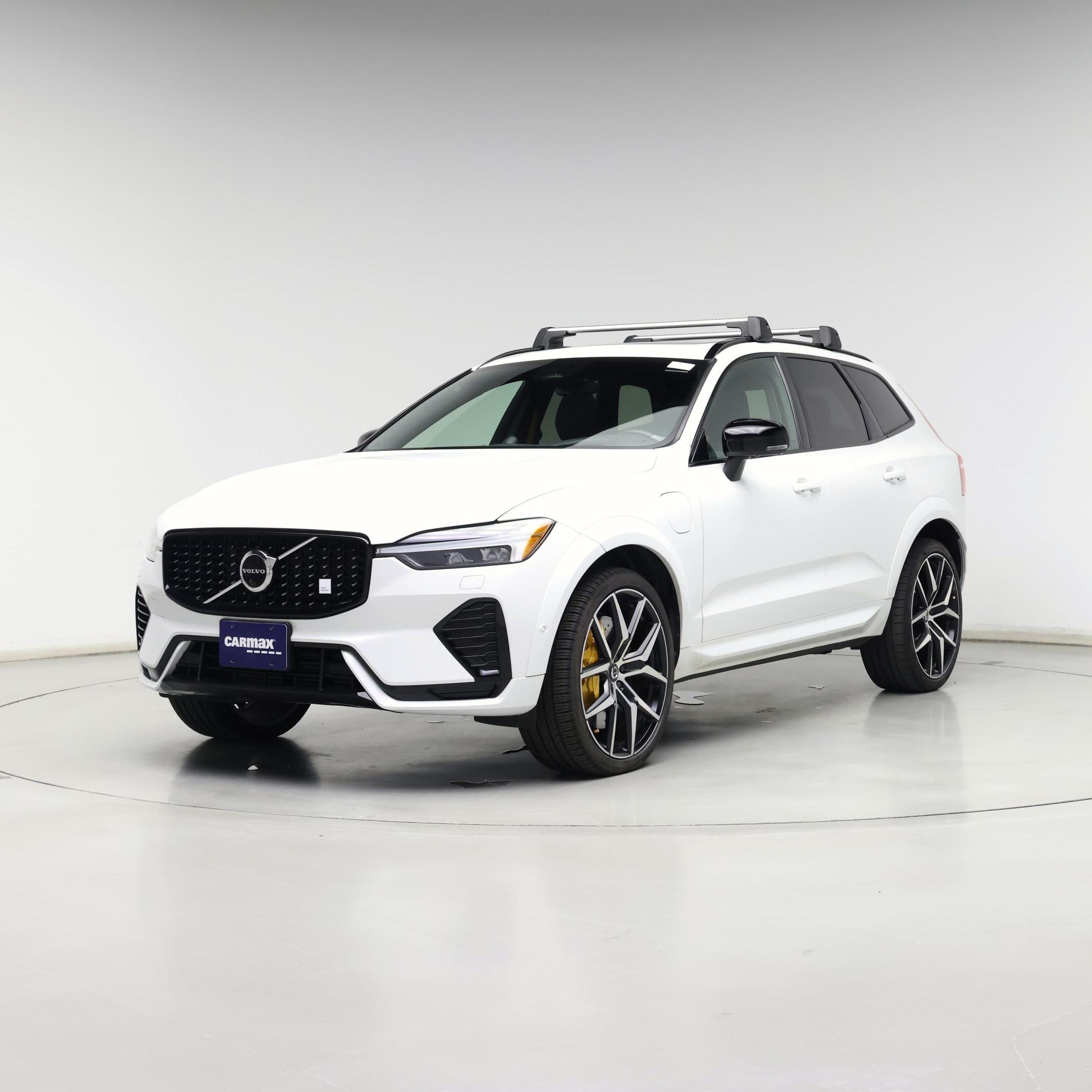 Thumbnail: 2022 Volvo XC60 - 4