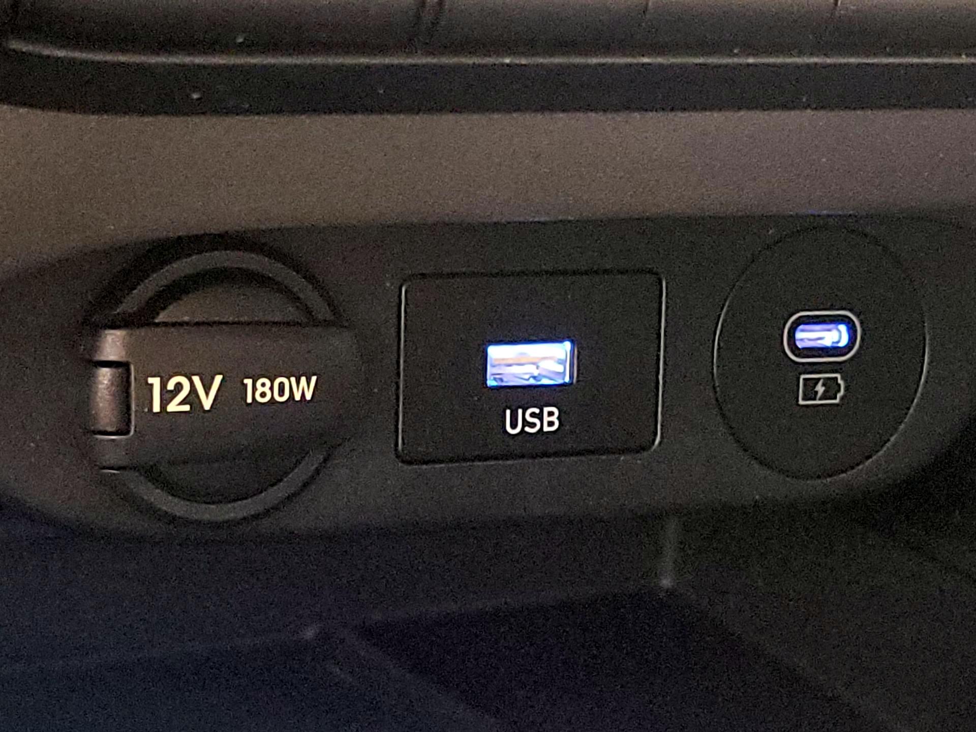 Thumbnail: 2024 Hyundai Elantra - 19