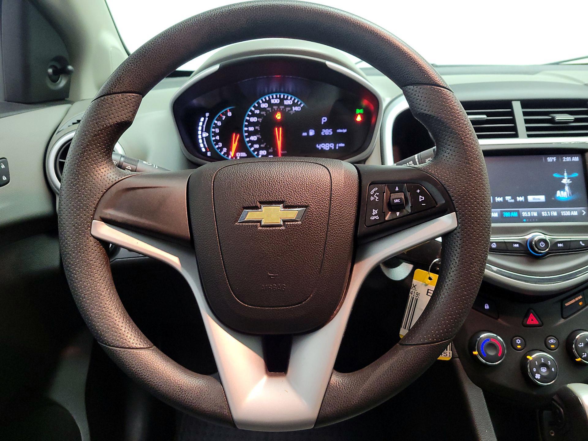 Thumbnail: 2017 Chevrolet Sonic - 10