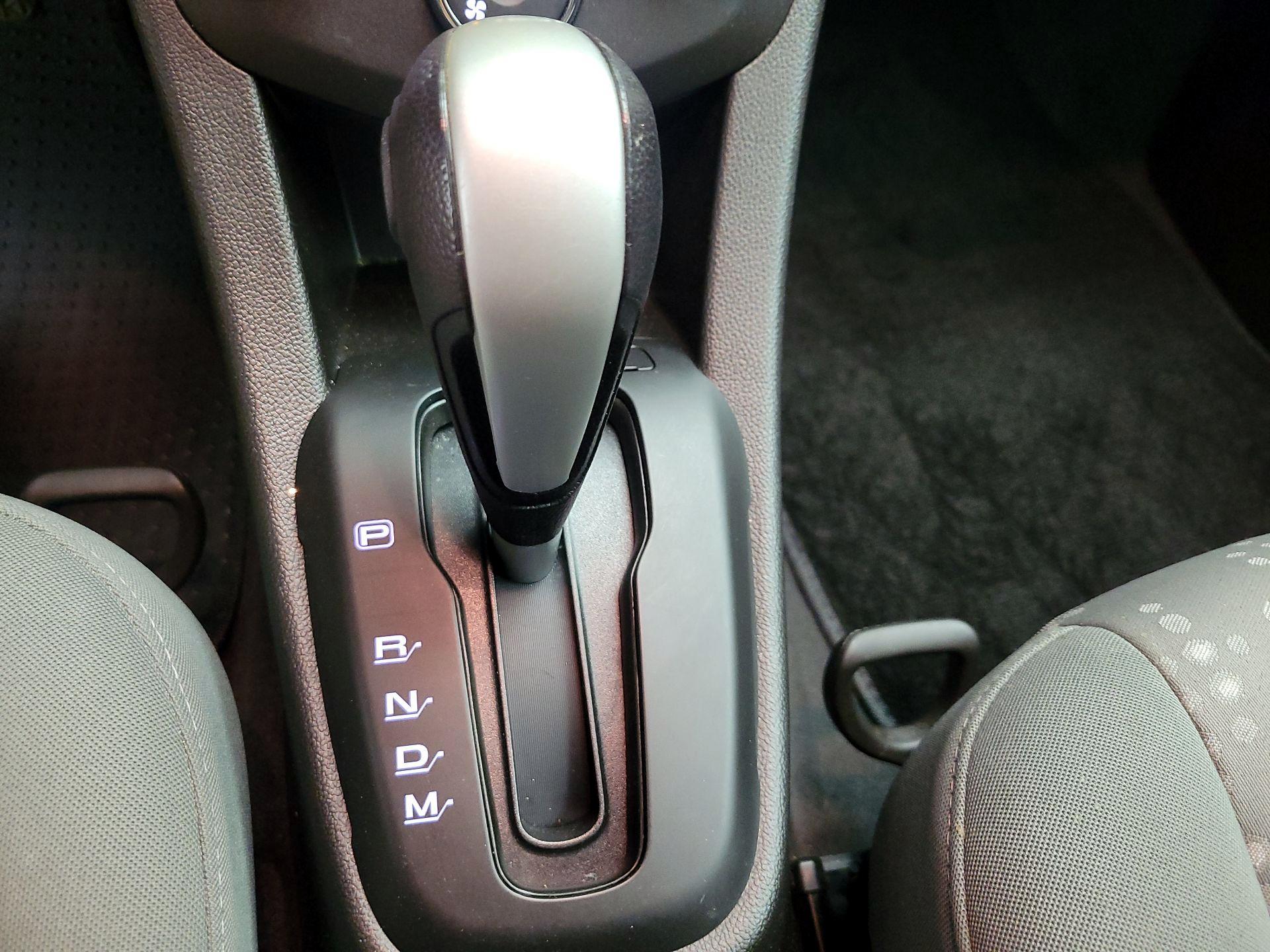 Thumbnail: 2017 Chevrolet Sonic - 17