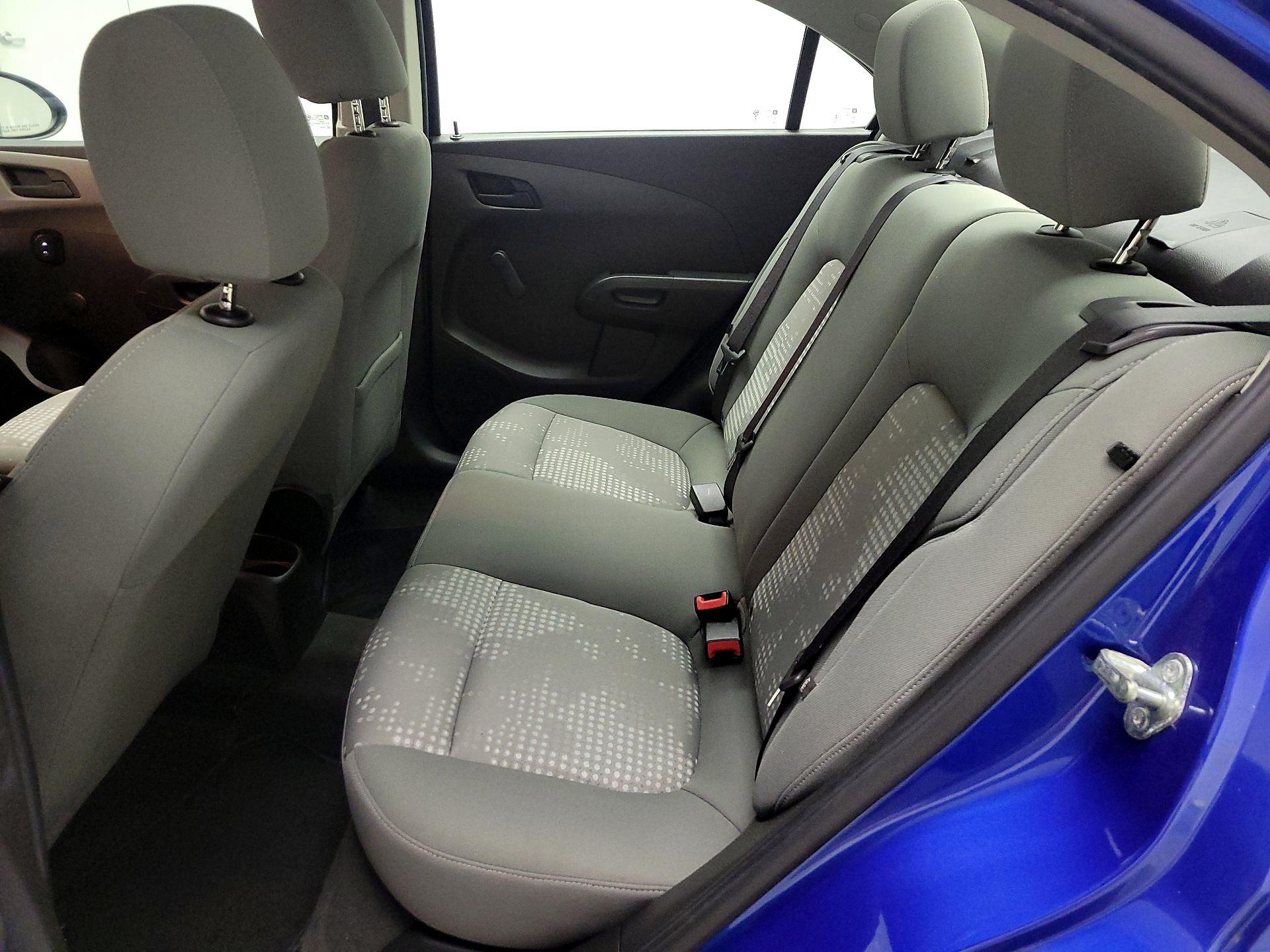 Thumbnail: 2017 Chevrolet Sonic - 19