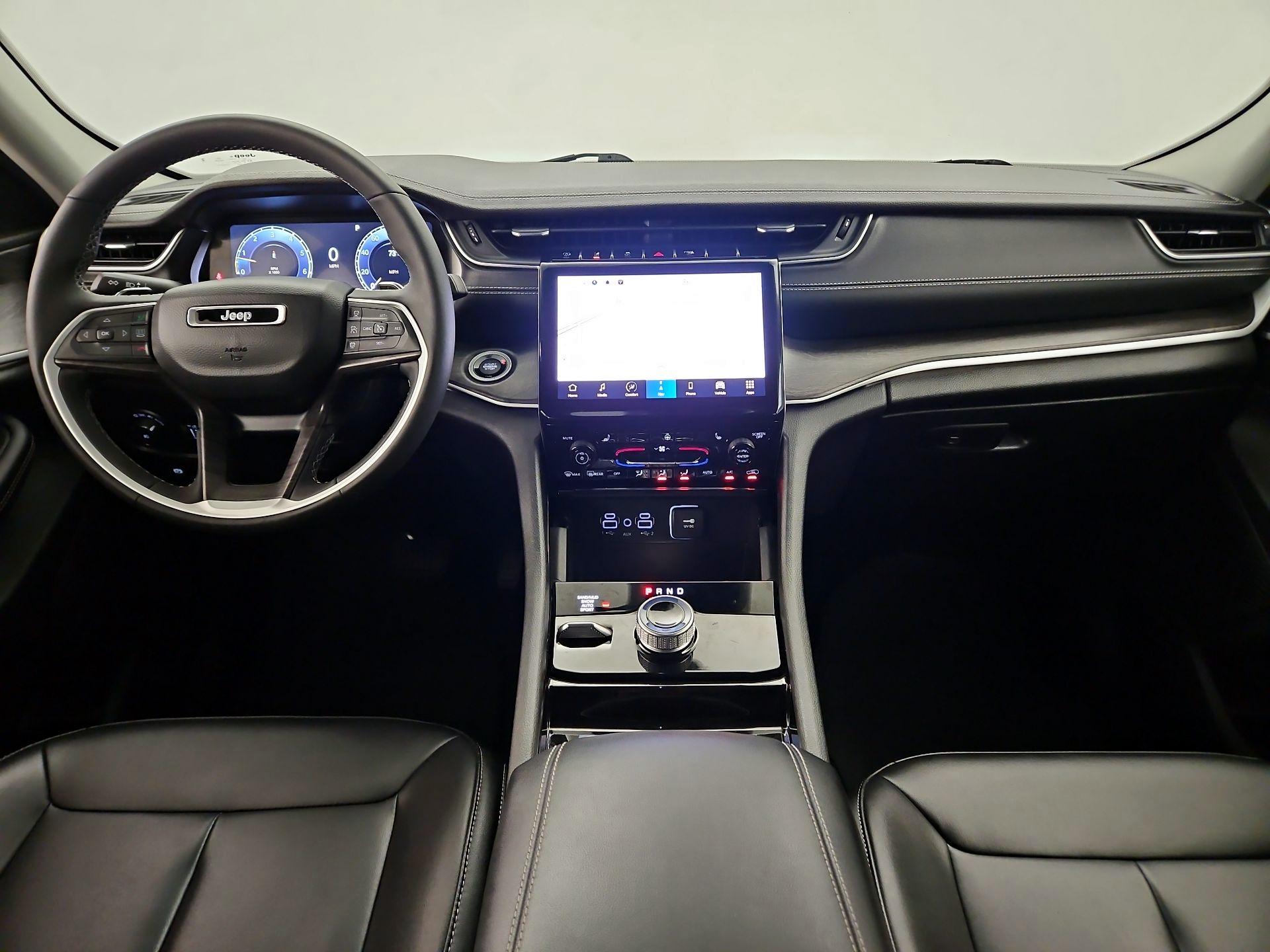 Thumbnail: 2023 Jeep Grand Cherokee - 9