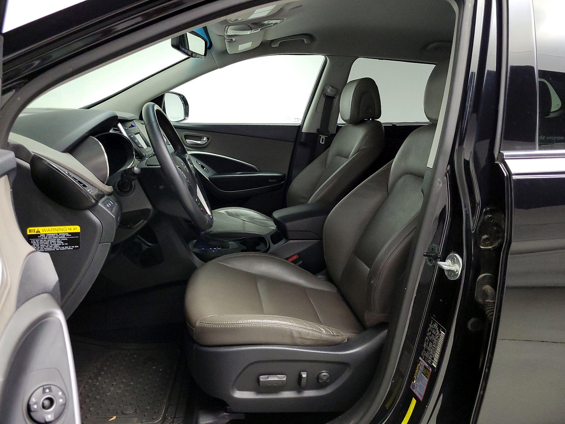 Thumbnail: 2016 Hyundai Santa Fe - 11