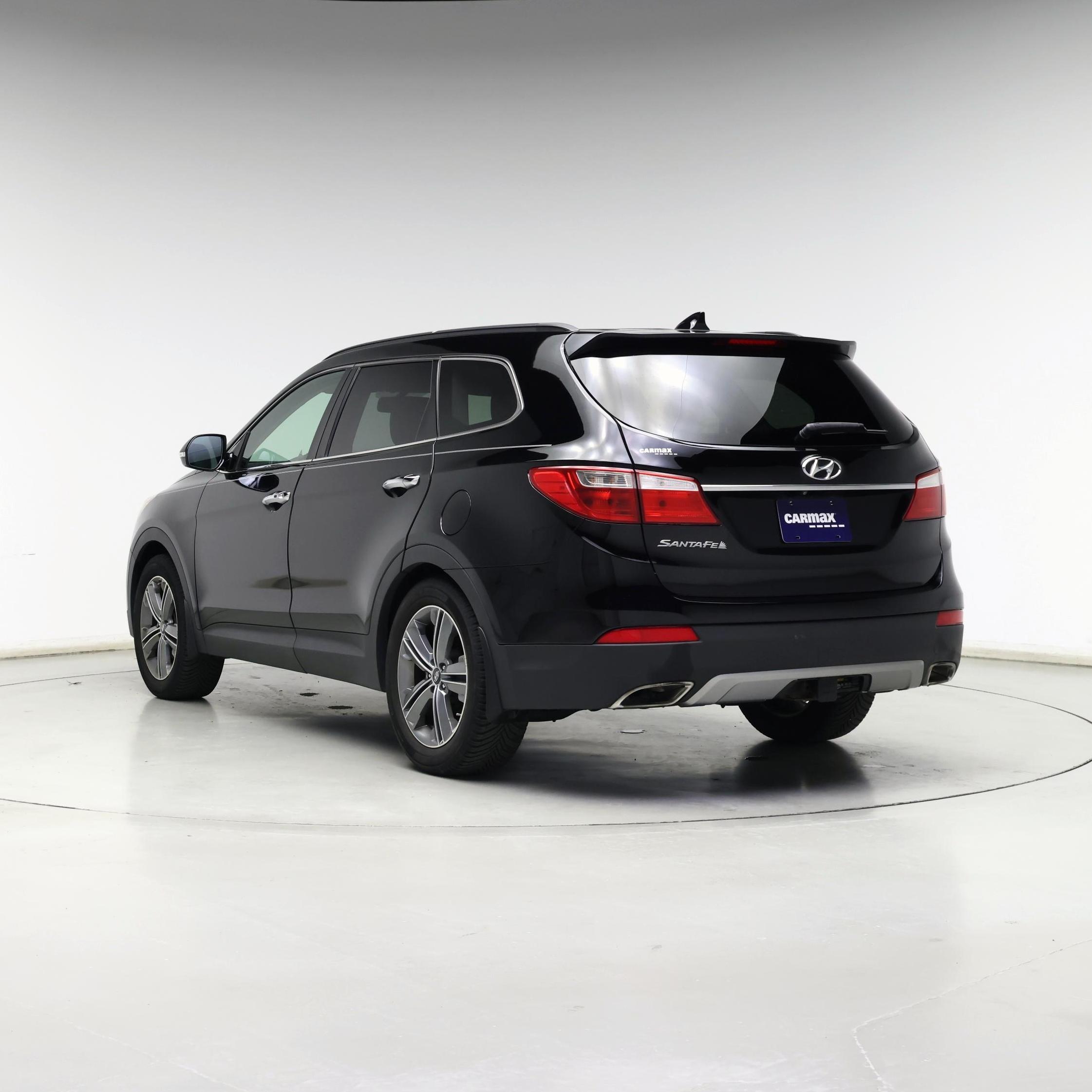 Thumbnail: 2016 Hyundai Santa Fe - 2