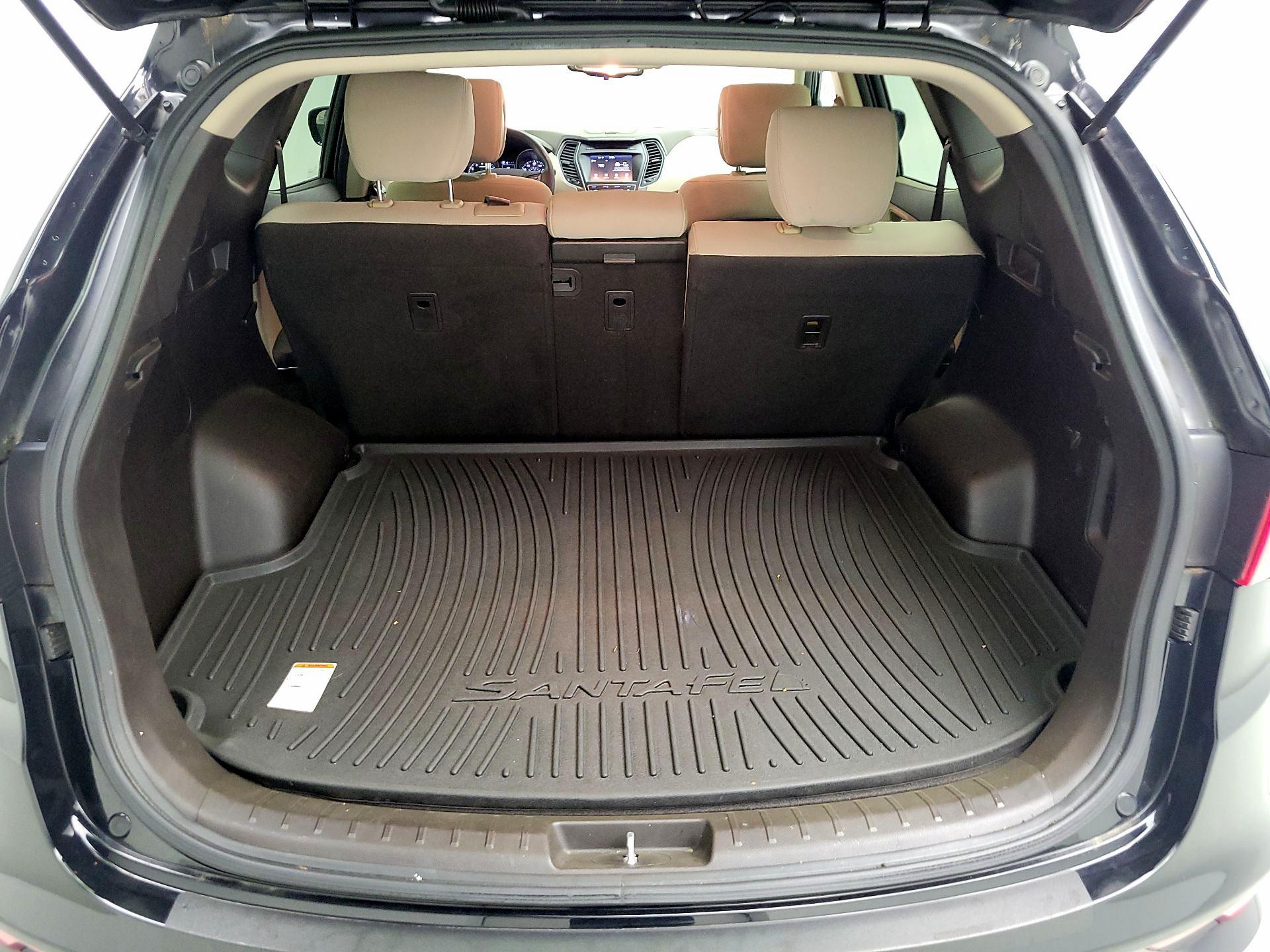 Thumbnail: 2017 Hyundai Santa Fe - 18