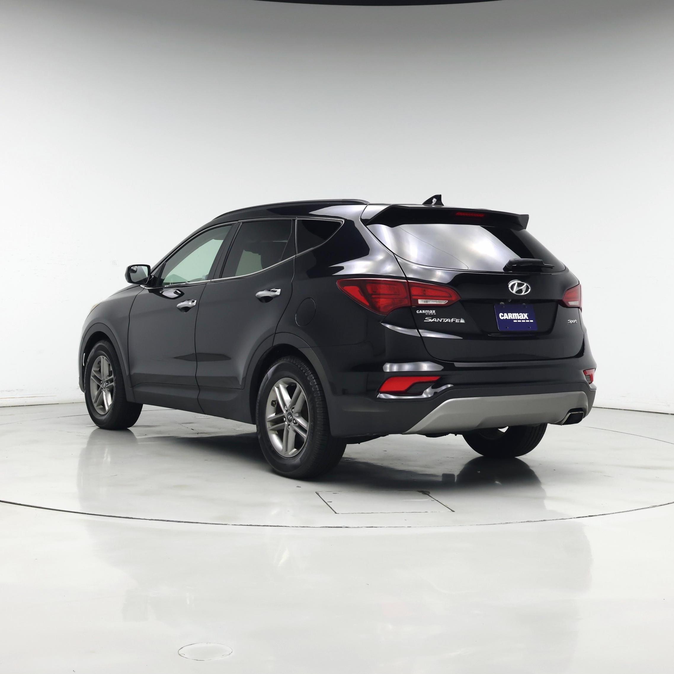 Thumbnail: 2017 Hyundai Santa Fe - 2