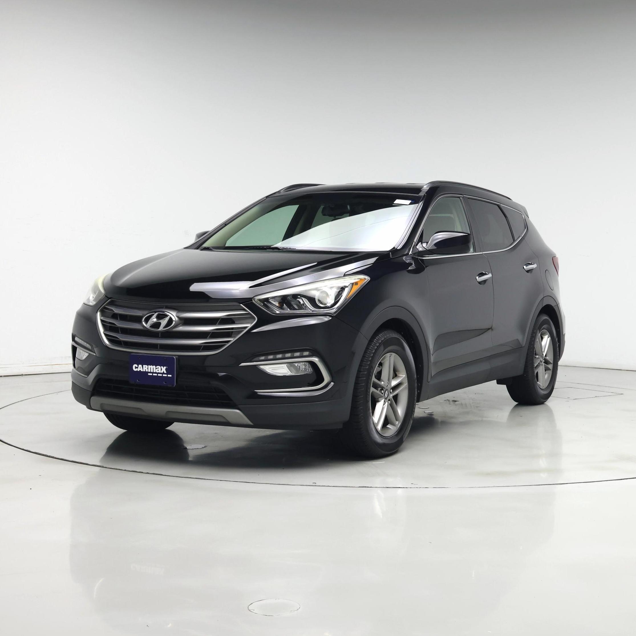 Thumbnail: 2017 Hyundai Santa Fe - 4