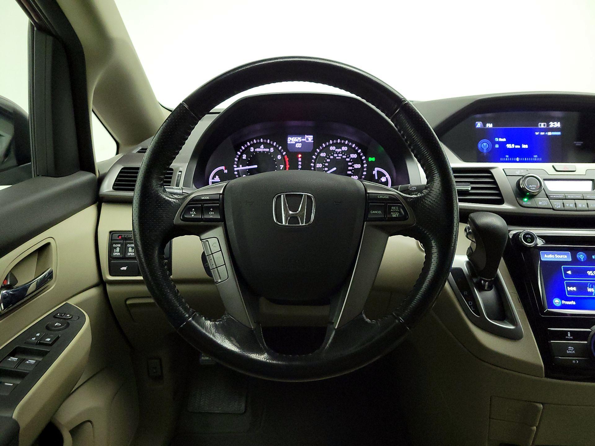 Thumbnail: 2016 Honda Odyssey - 10