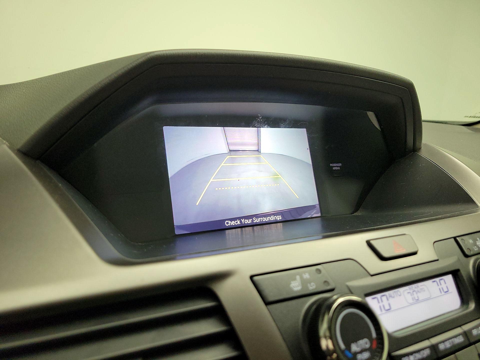 Thumbnail: 2016 Honda Odyssey - 13