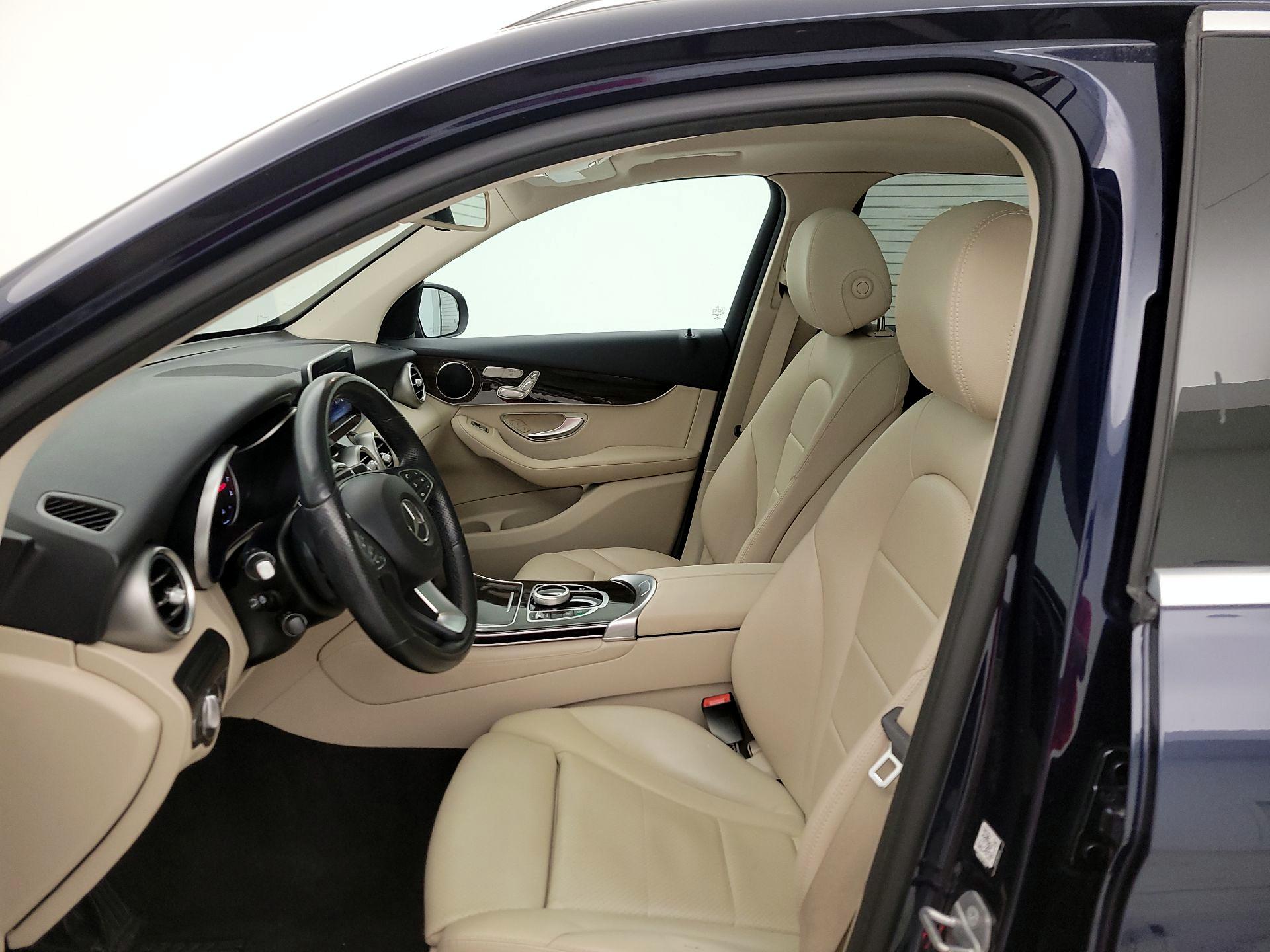 Thumbnail: 2018 Mercedes-Benz GLC - 11