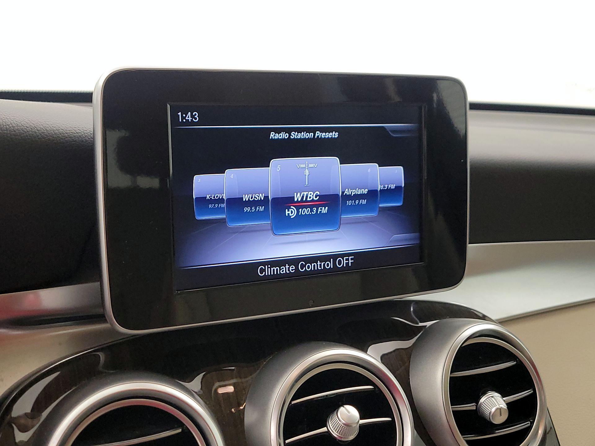 Thumbnail: 2018 Mercedes-Benz GLC - 15