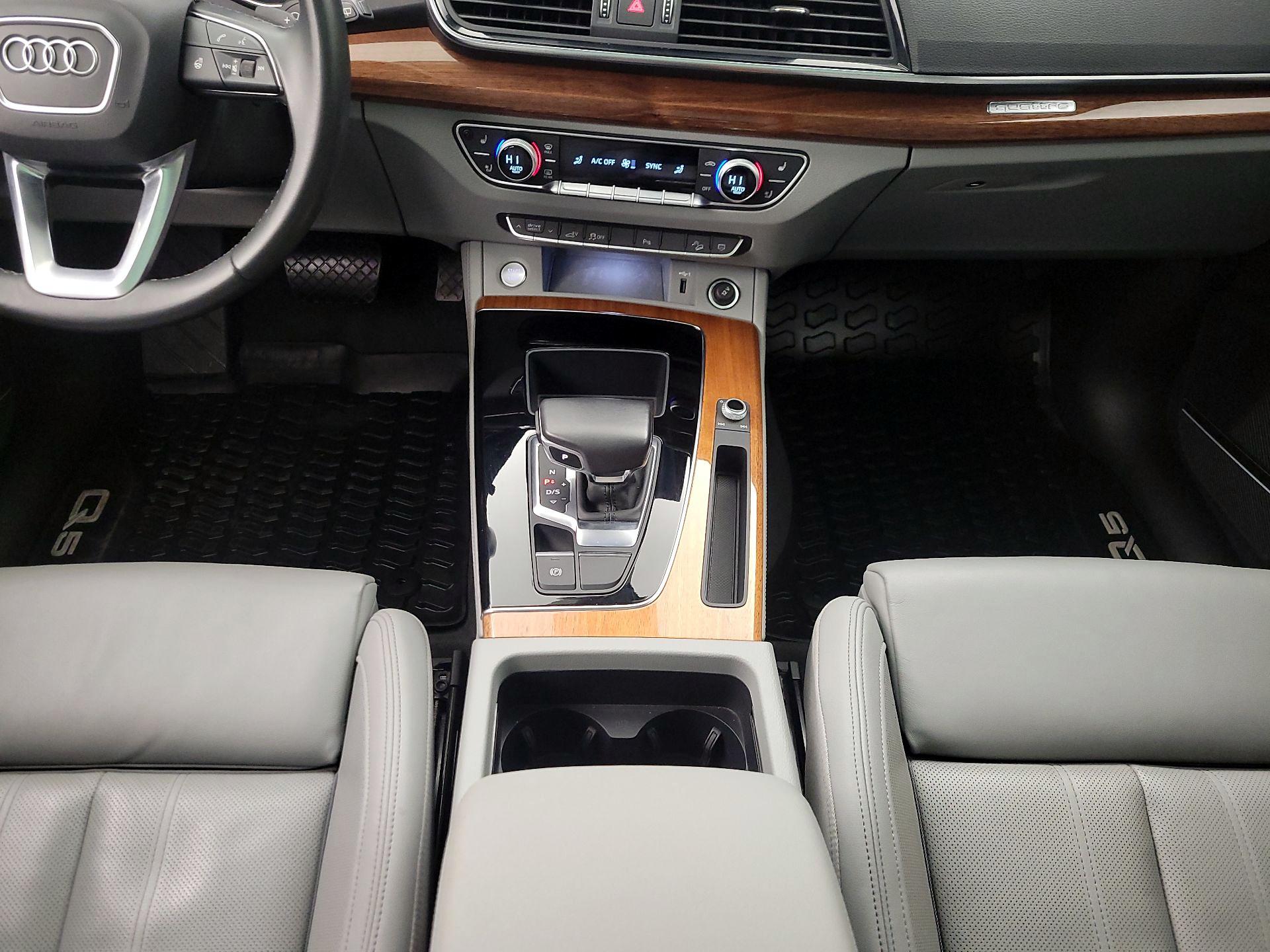 Thumbnail: 2022 Audi Q5 - 17