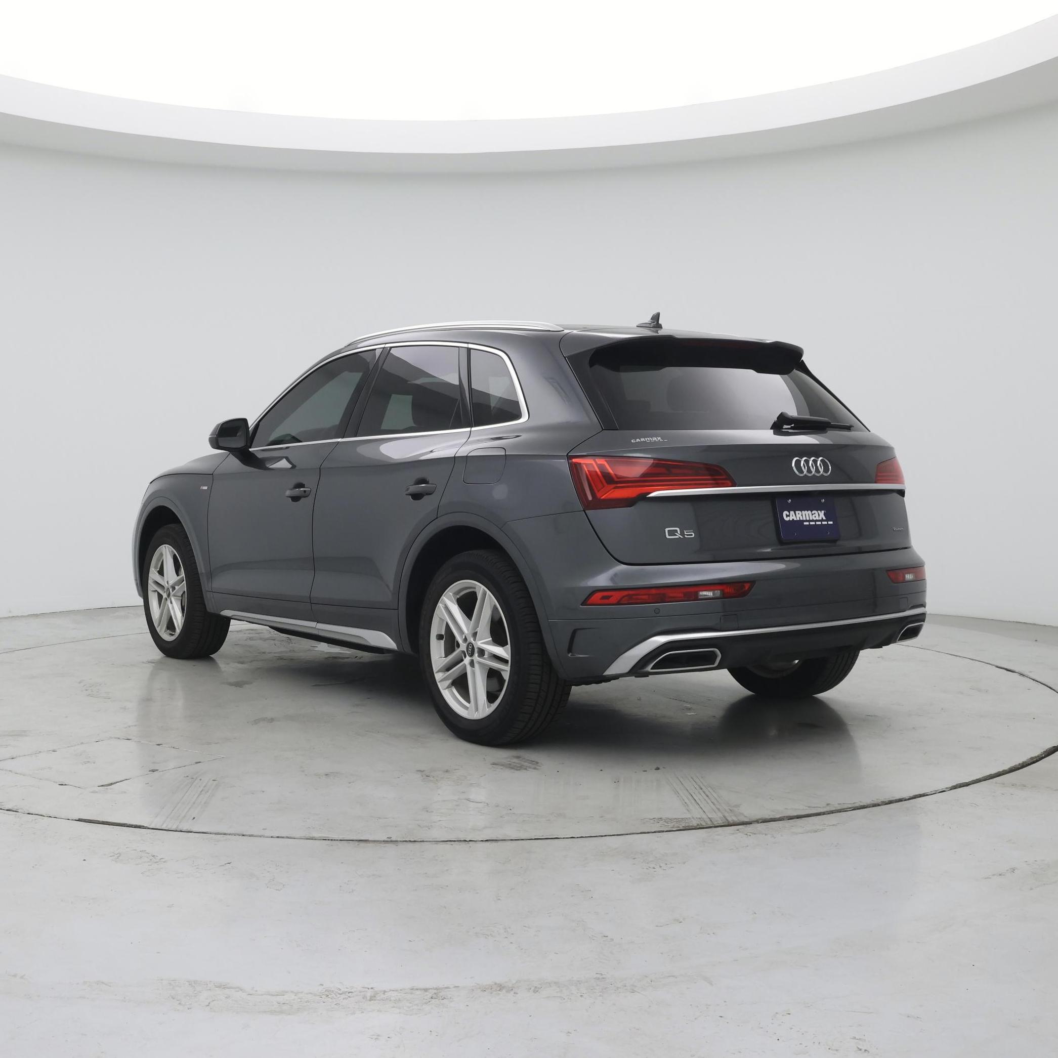 Thumbnail: 2022 Audi Q5 - 2