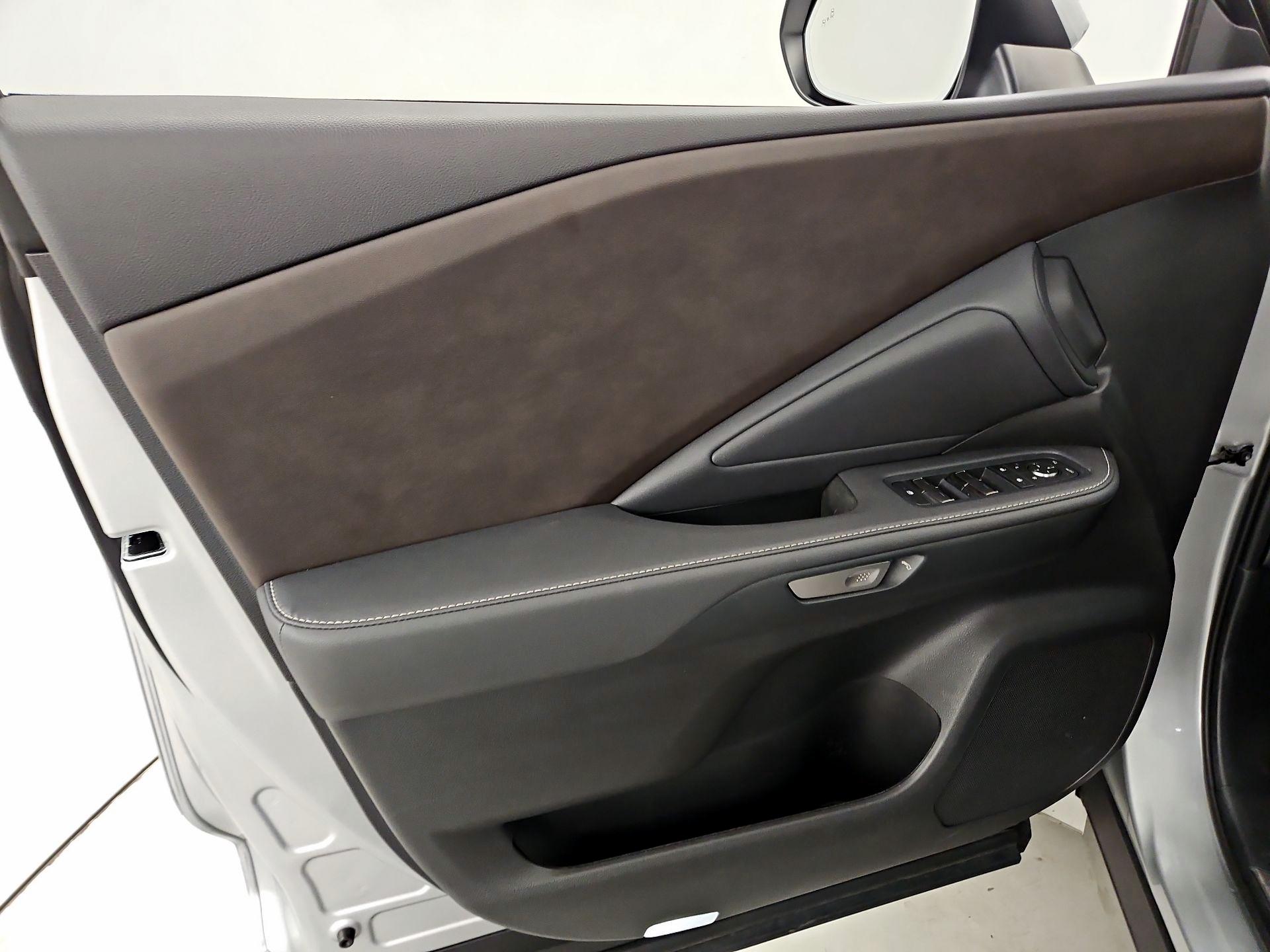 Thumbnail: 2025 Lexus TX - 12