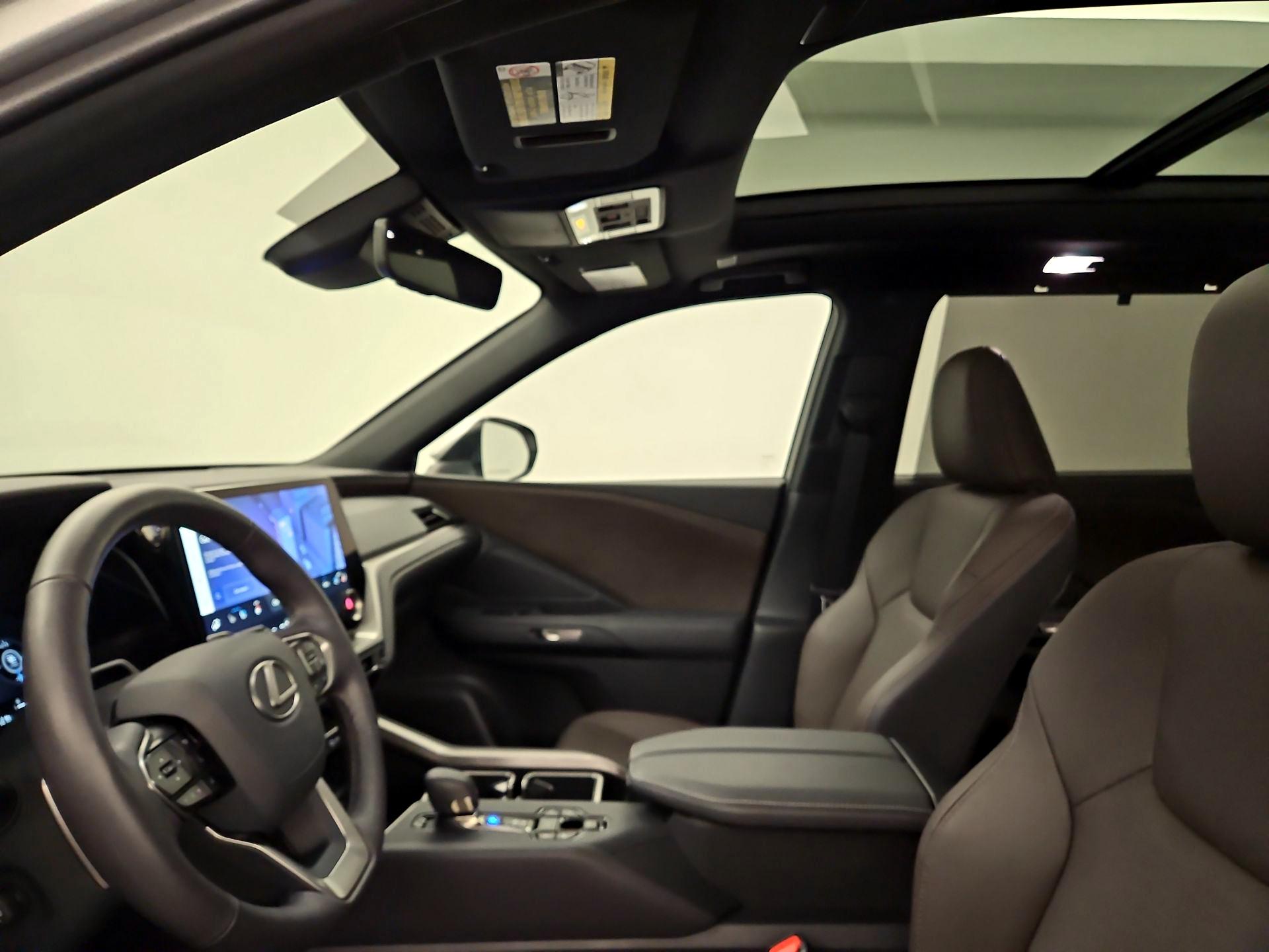 Thumbnail: 2025 Lexus TX - 19