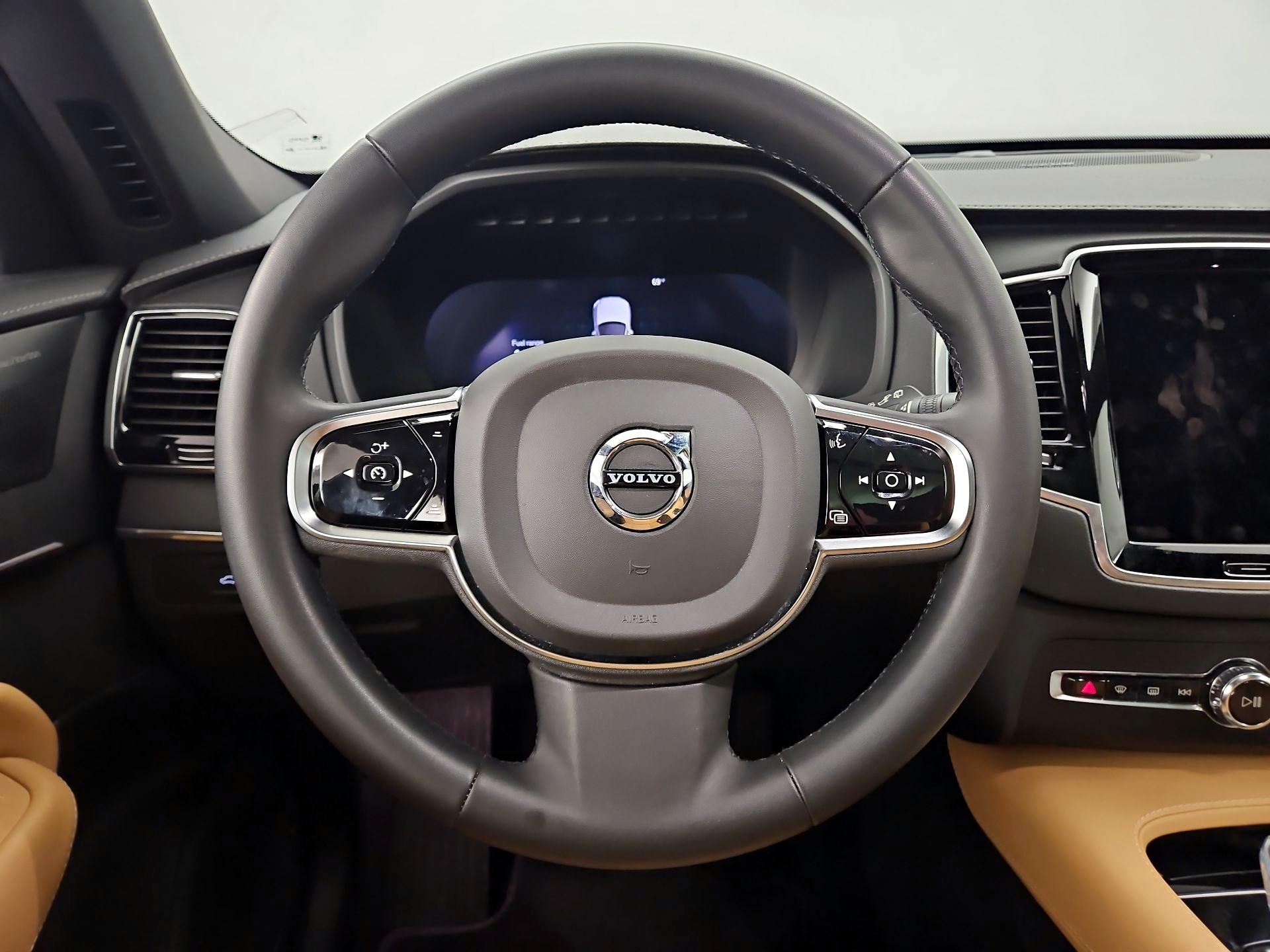 Thumbnail: 2024 Volvo XC90 - 10