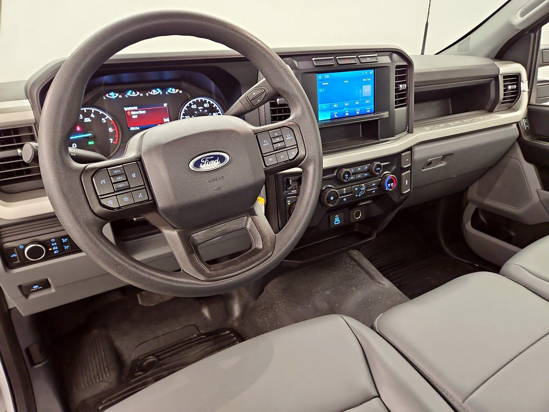 Thumbnail: 2024 Ford F-250 - 9