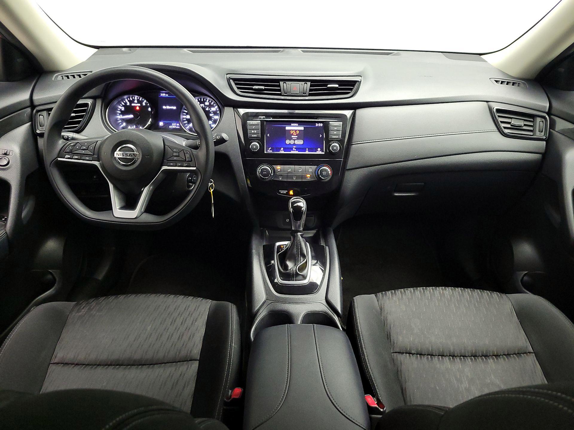 Thumbnail: 2018 Nissan Rogue - 9