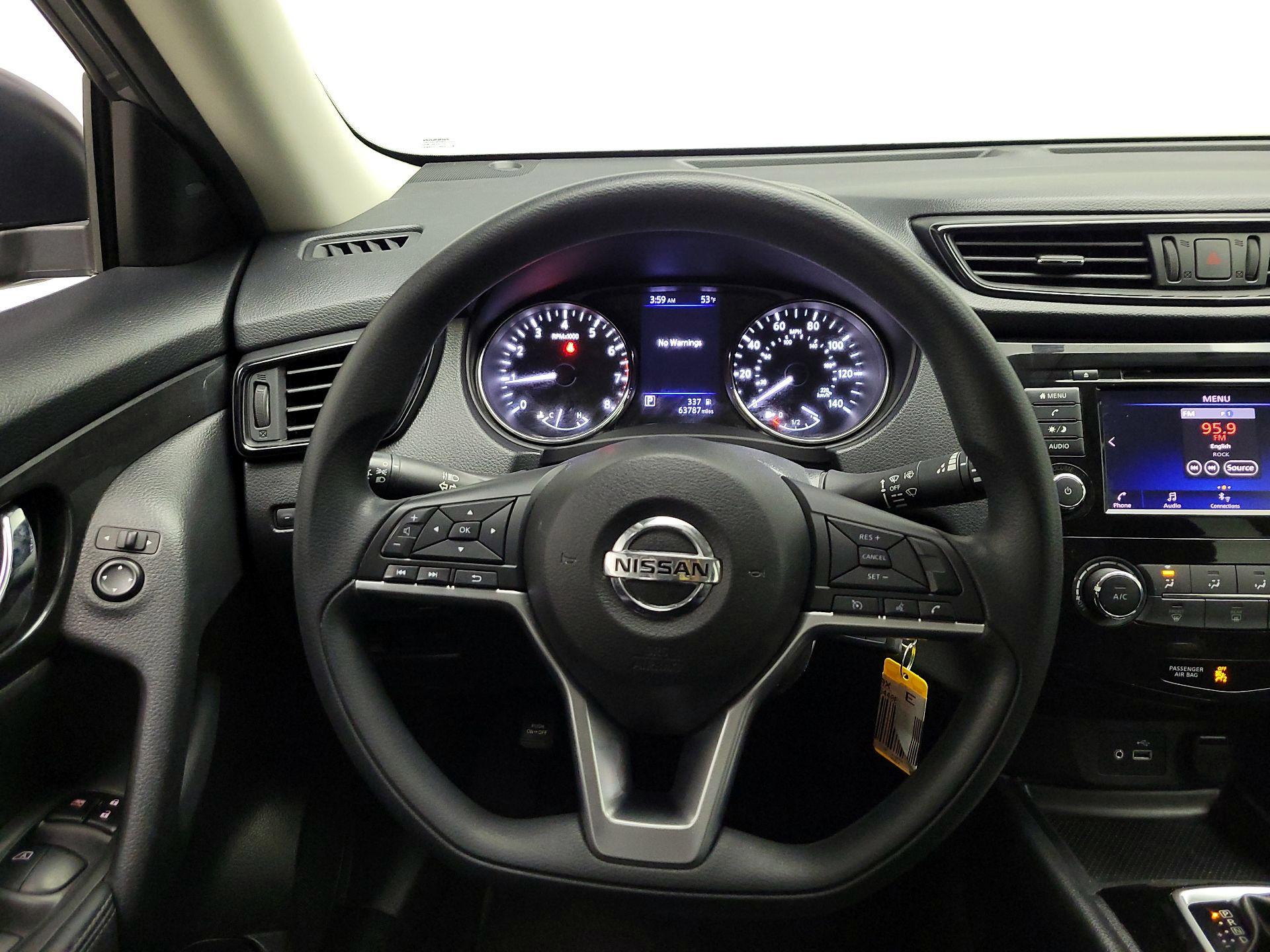 Thumbnail: 2018 Nissan Rogue - 10