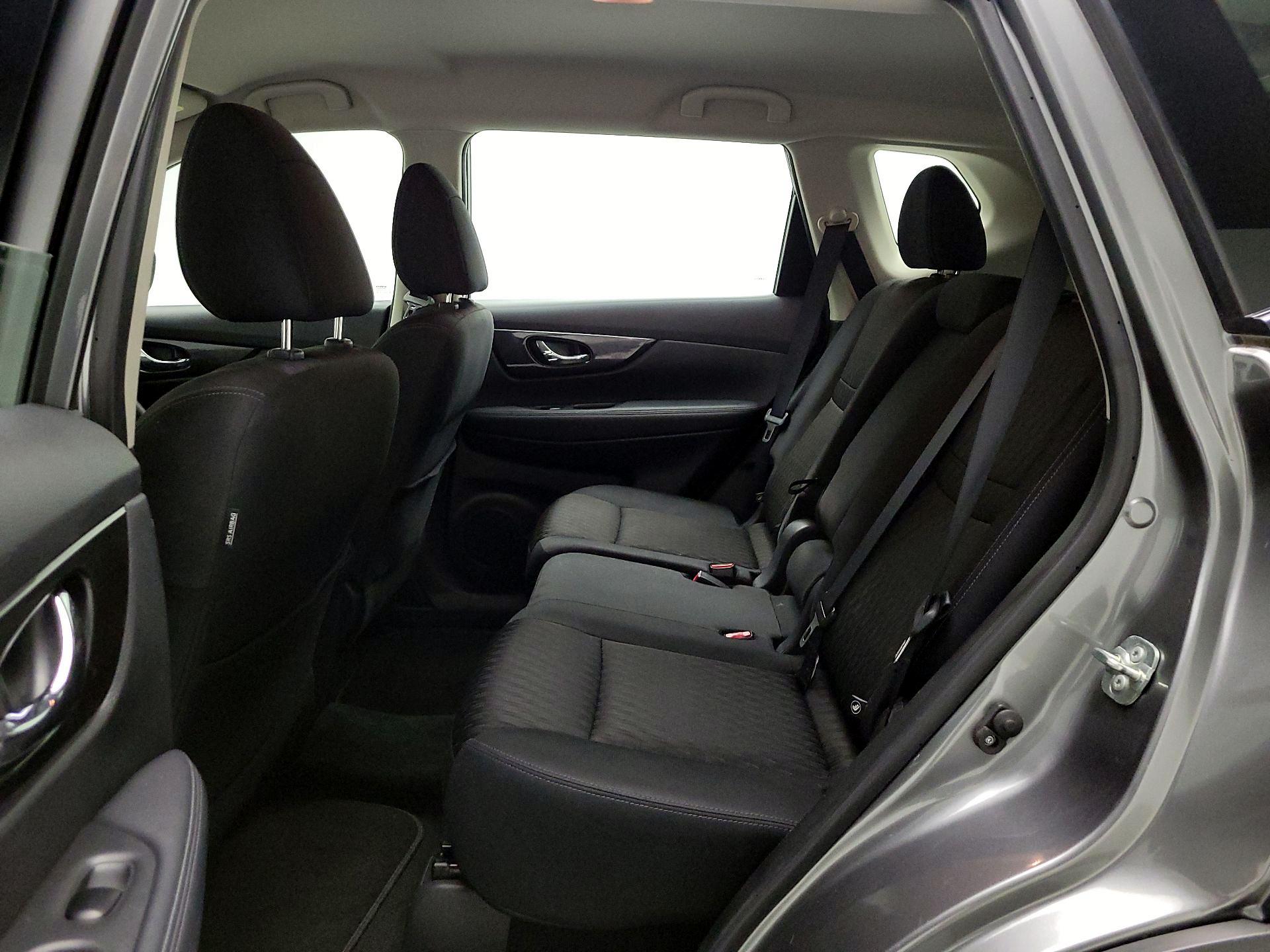 Thumbnail: 2018 Nissan Rogue - 19