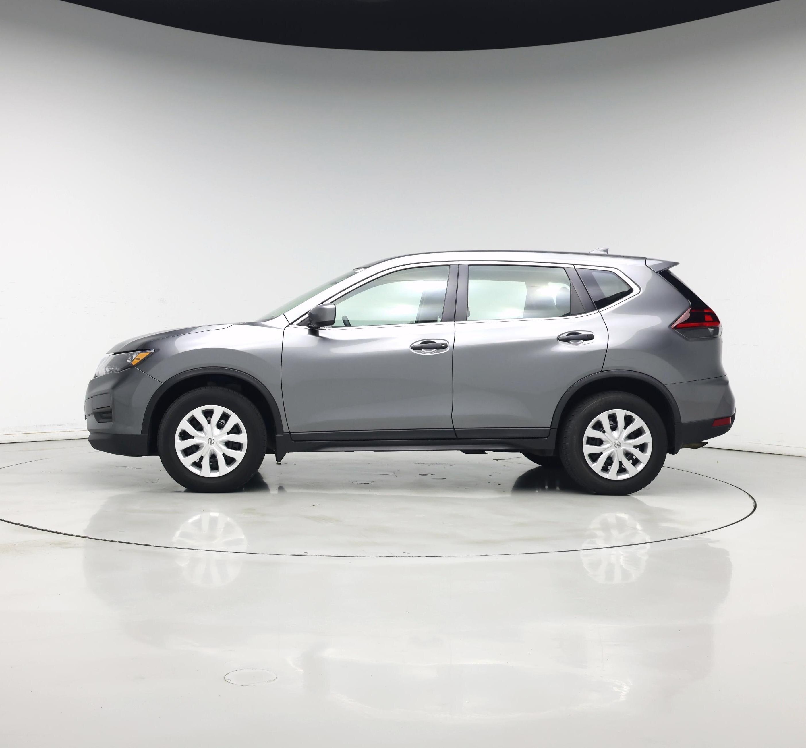 Thumbnail: 2018 Nissan Rogue - 3