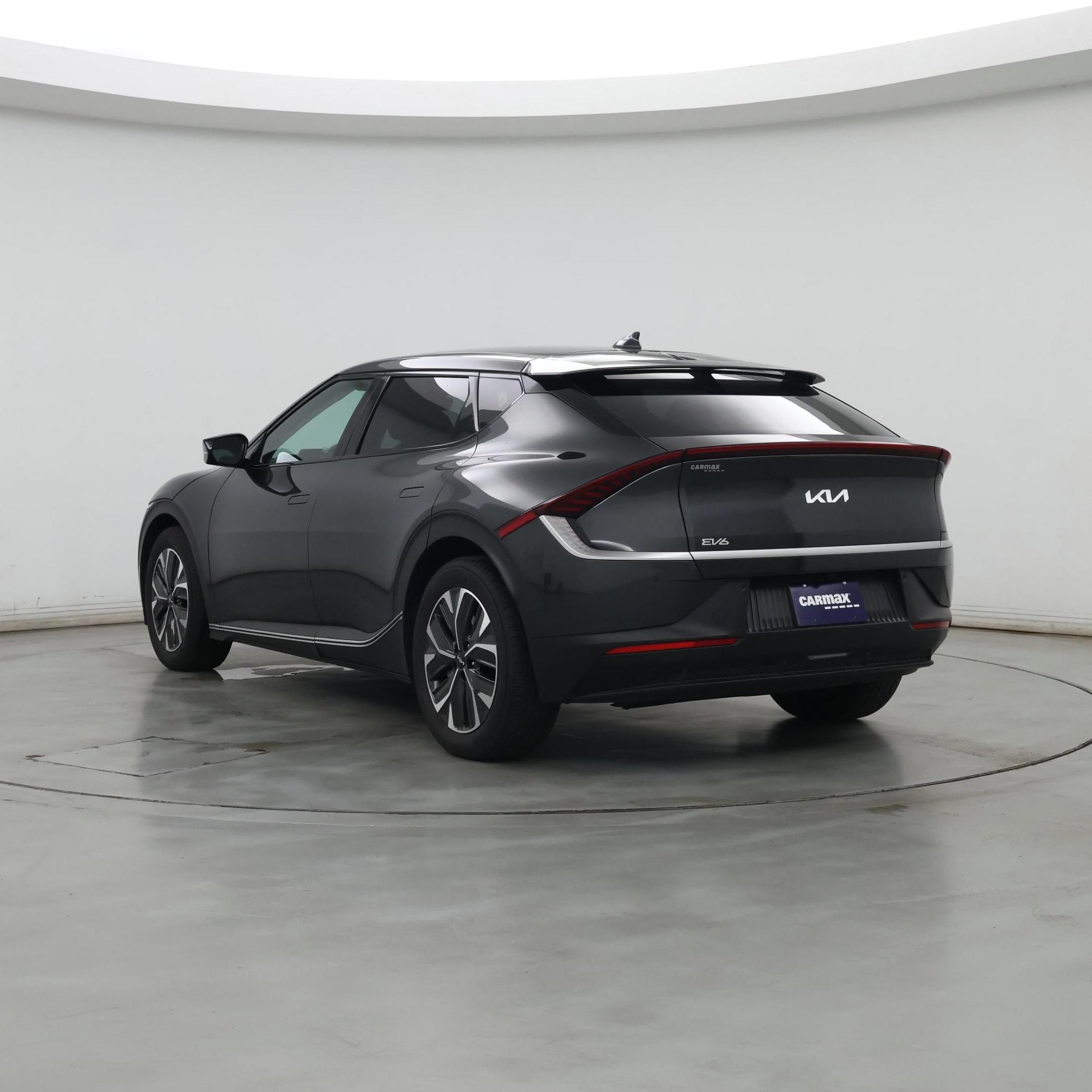 Thumbnail: 2024 Kia EV6 - 2