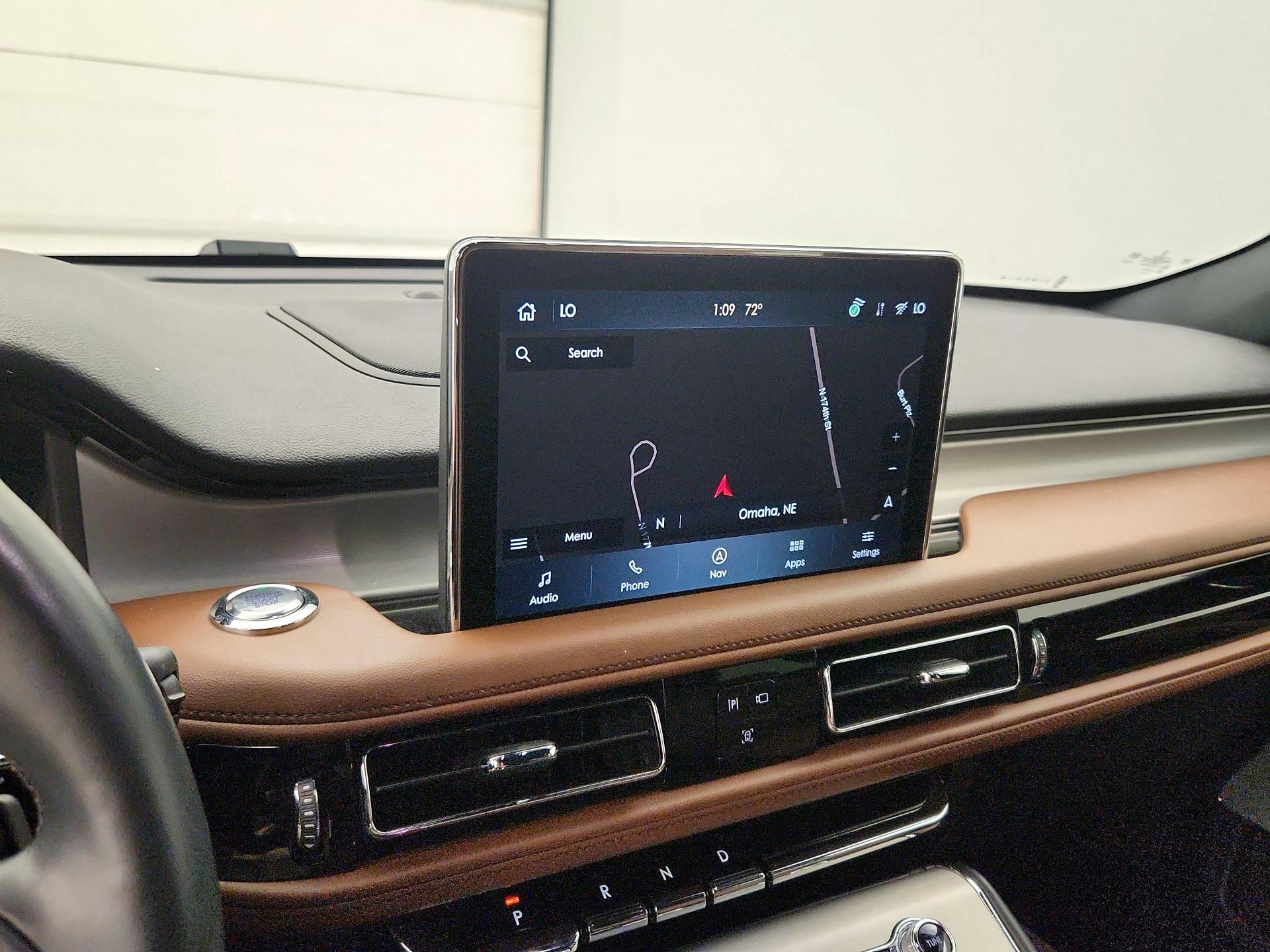 Thumbnail: 2023 Lincoln Aviator - 14