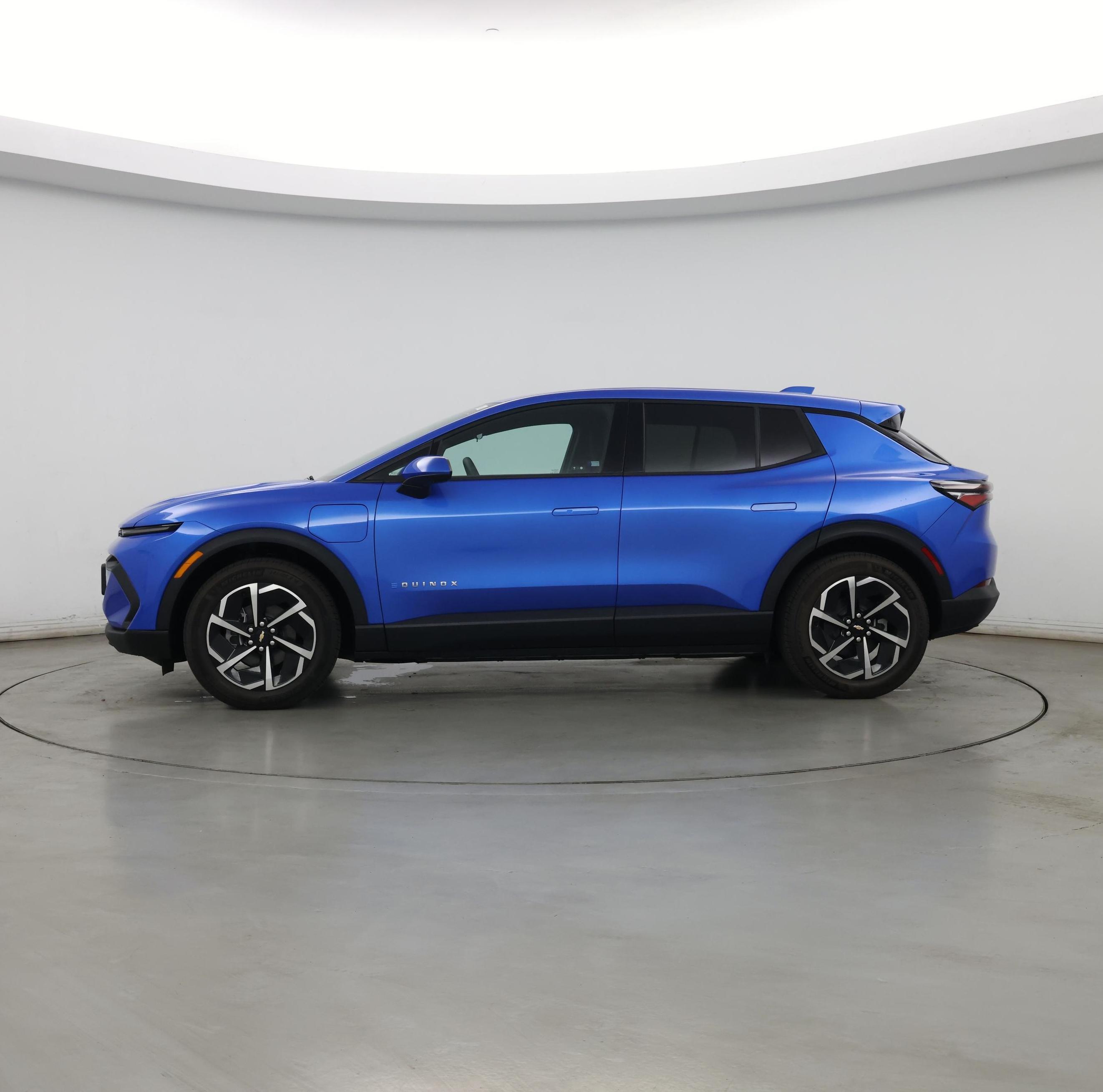 Thumbnail: 2025 Chevrolet Equinox - 3
