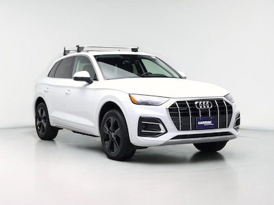 White 2024 Audi Q5 Premium Plus
