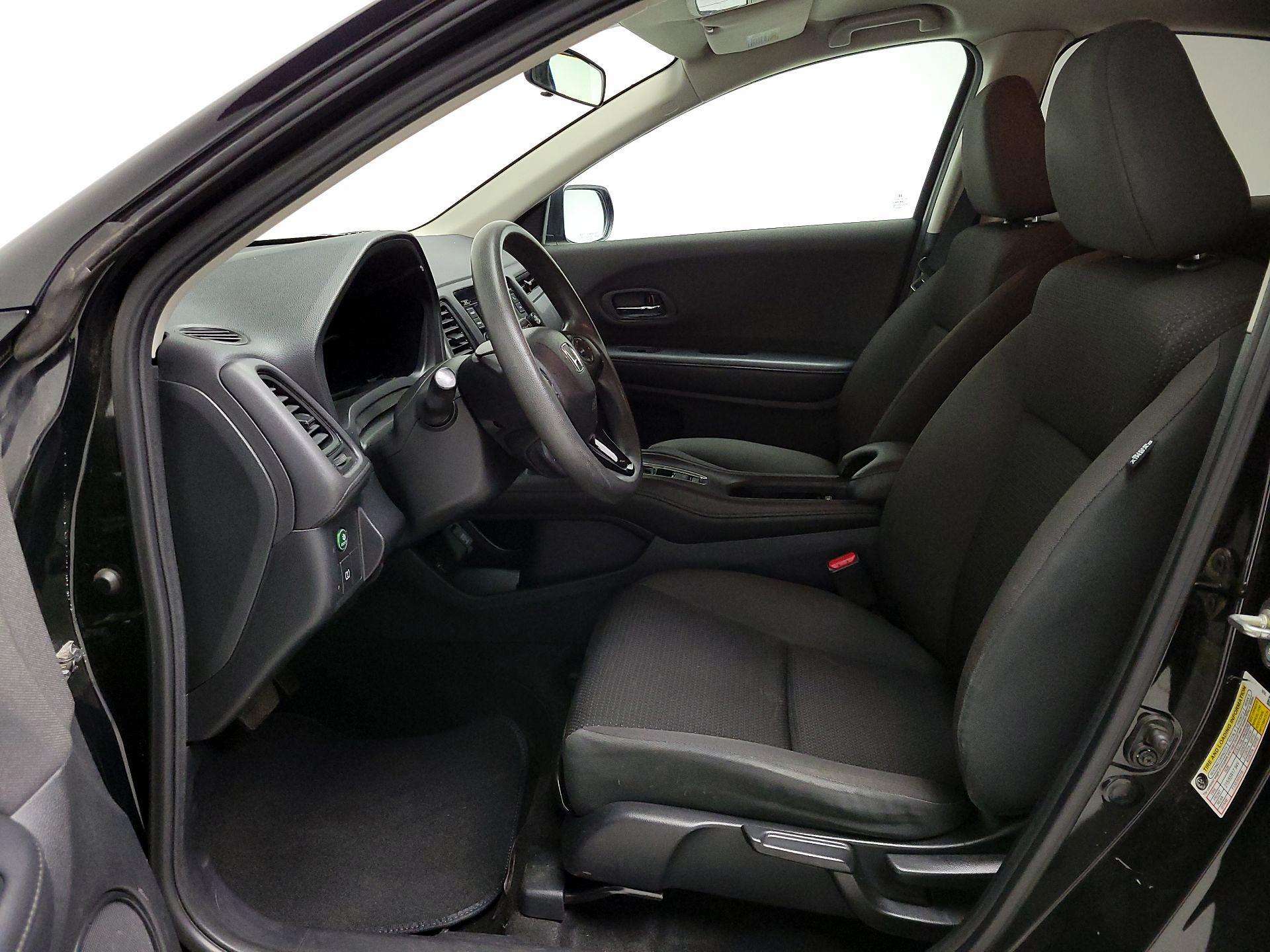 Thumbnail: 2019 Honda HR-V - 11