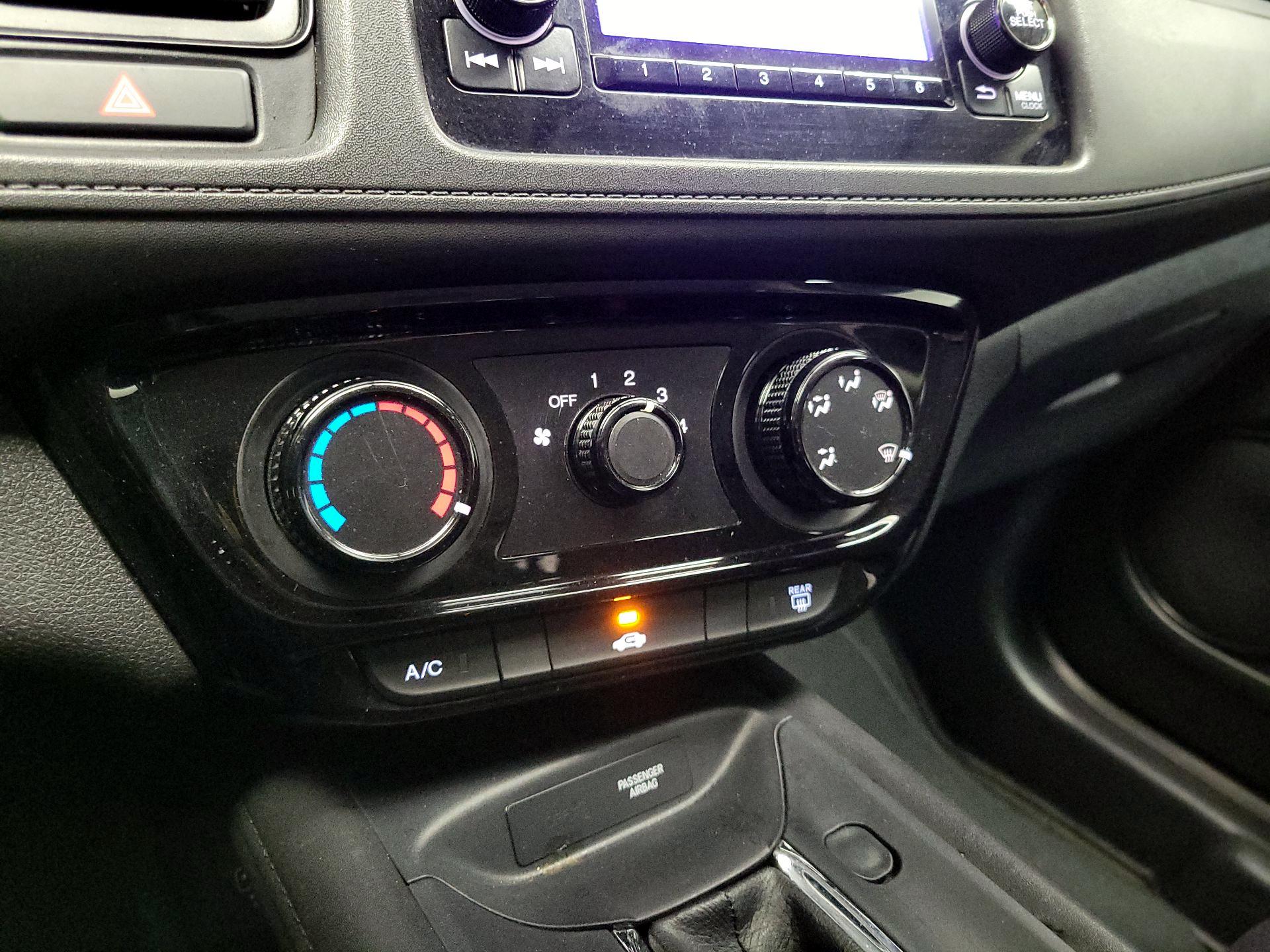 Thumbnail: 2019 Honda HR-V - 16