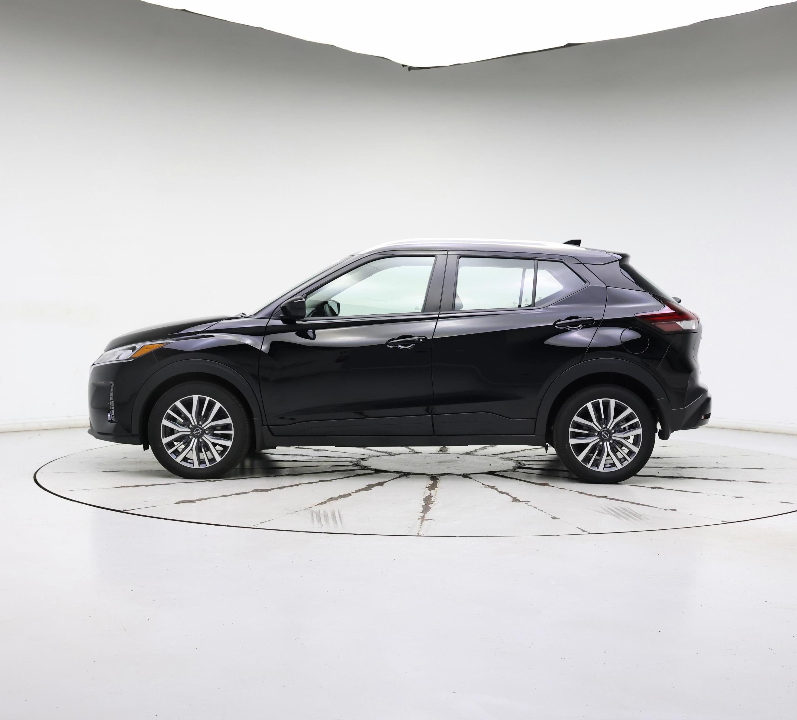 Thumbnail: 2024 Nissan Kicks - 3