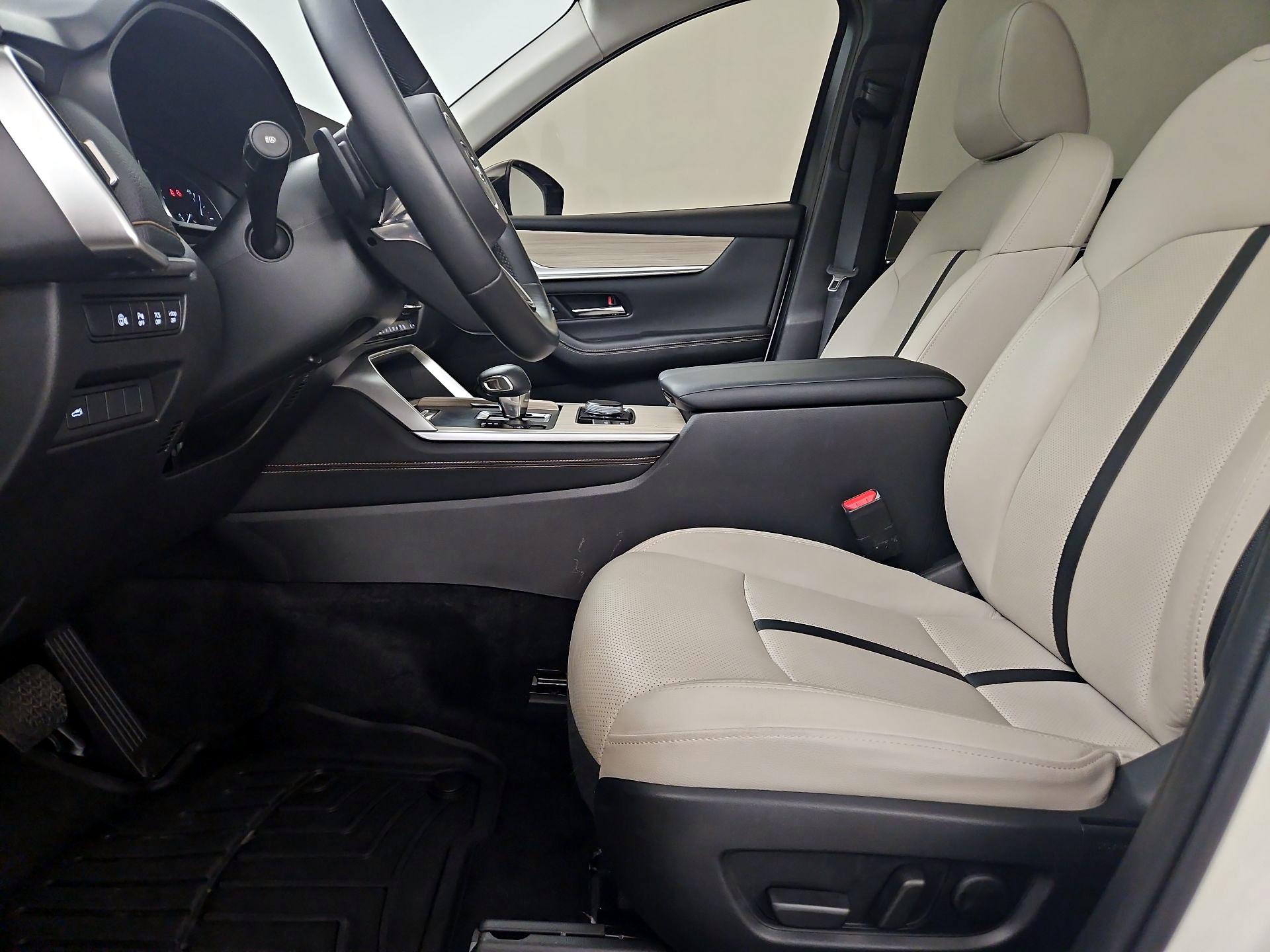 Thumbnail: 2025 Mazda CX-70 - 11